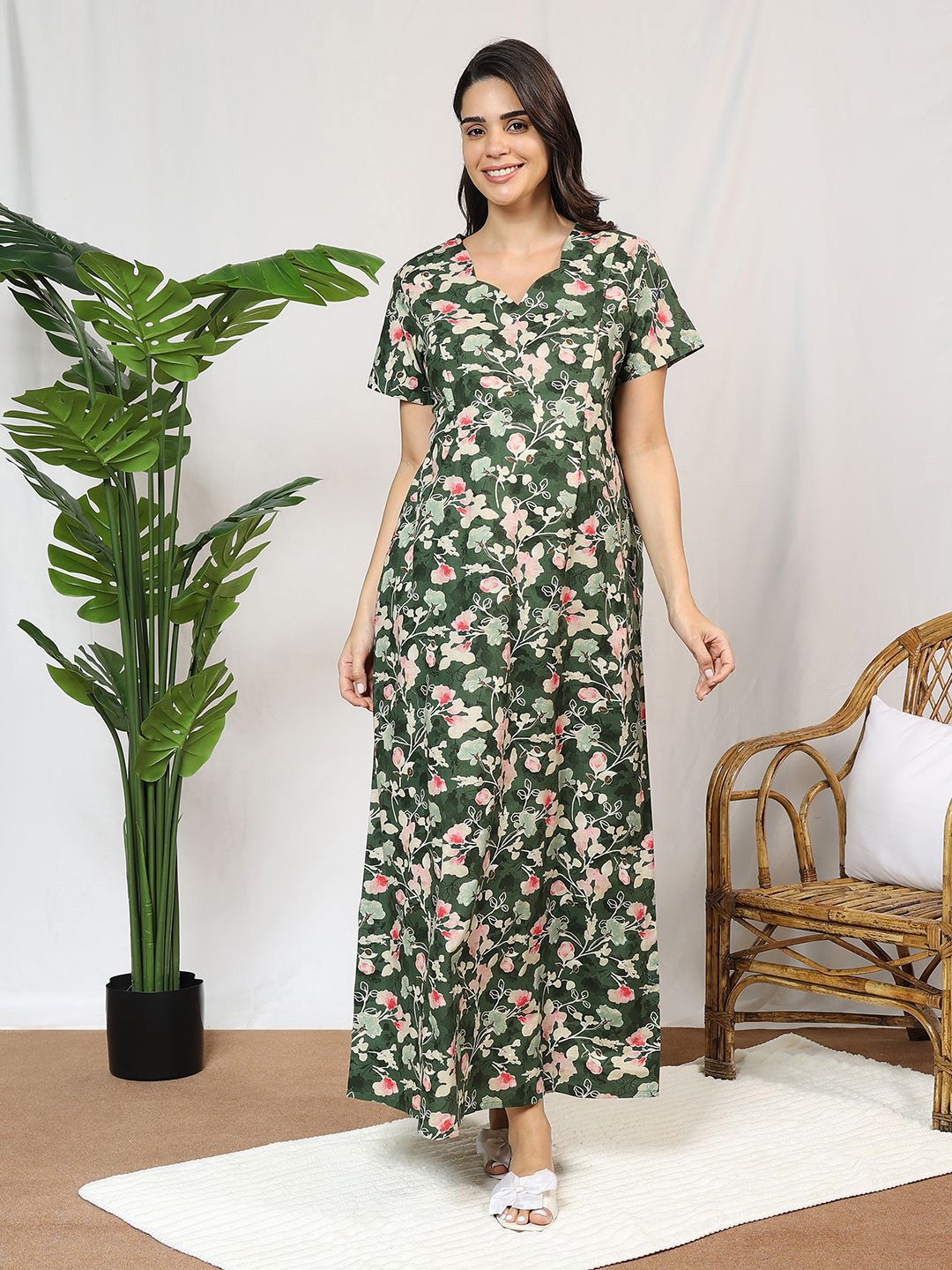 MomToBe Women's Cotton Dark Green Feeding Nighty-picture-11