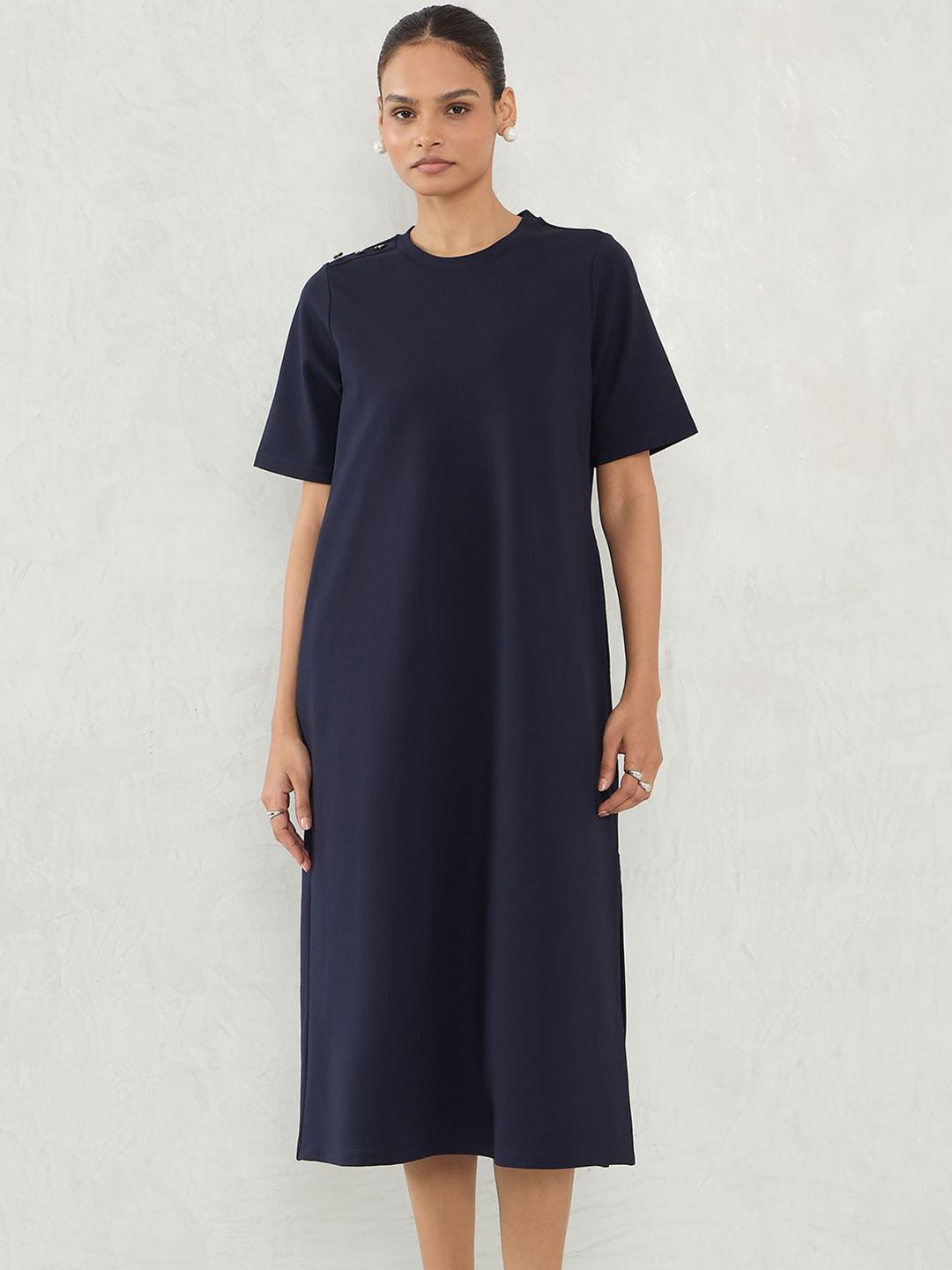 FEMMELLA A-Line Midi Dress-picture-13