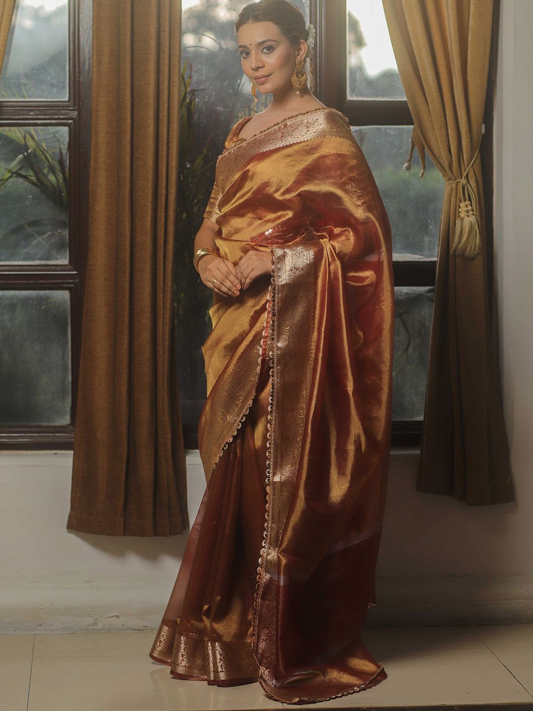 ZAHRA TISSUE BANARASI SET