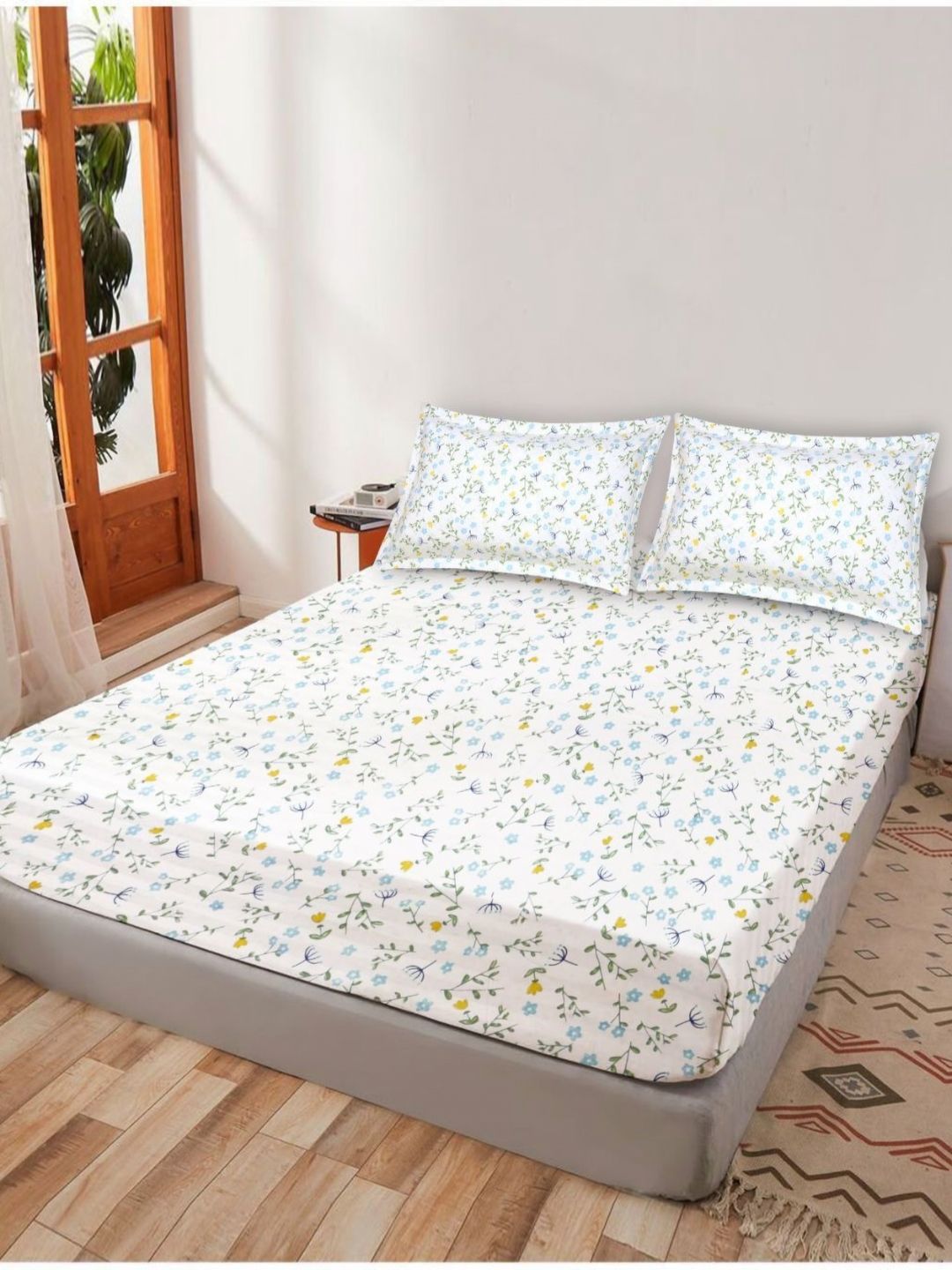 Crest Innovative Lives White & Blue Floral 300 TC King Bedsheet with 2 Pillow Covers-picture-13