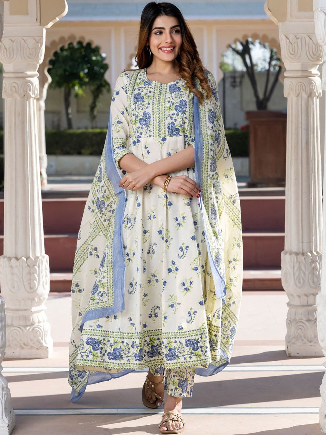 Jaitpuriya Floral Printed Pleated Pure Cotton Anarkali Kurta With Trousers & Dupatta-picture-28