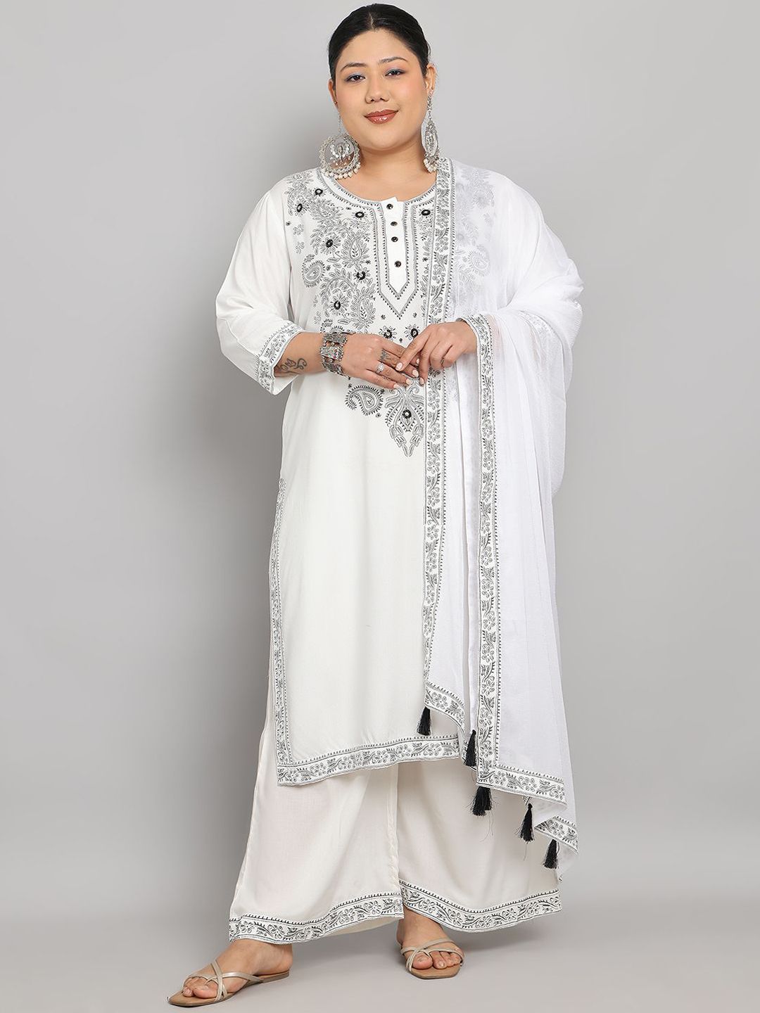 Tulsattva Paisley Embroidered Round Neck Mirror Work Kurta With Palazzo & Dupatta