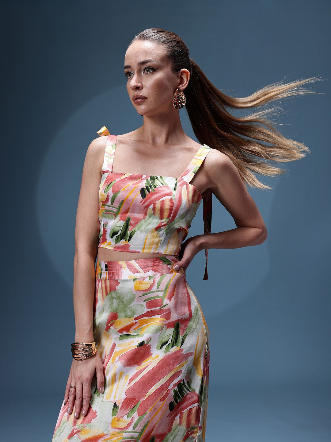 bebe Vibrant Vacay Printed Smocking Detail Tops With Skirt-picture-10