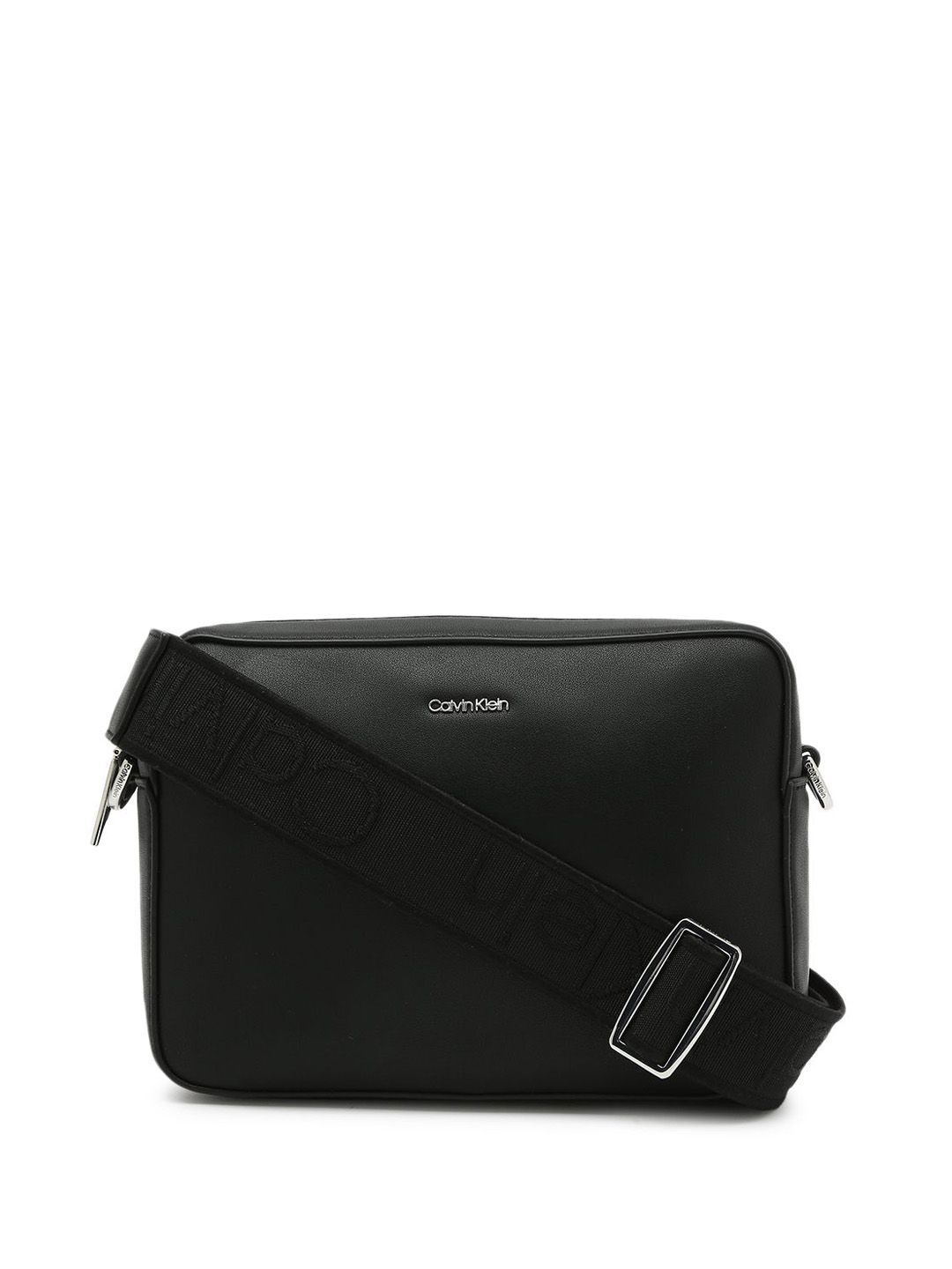 Calvin Klein Structured Handheld Bag with Quilted-picture-11