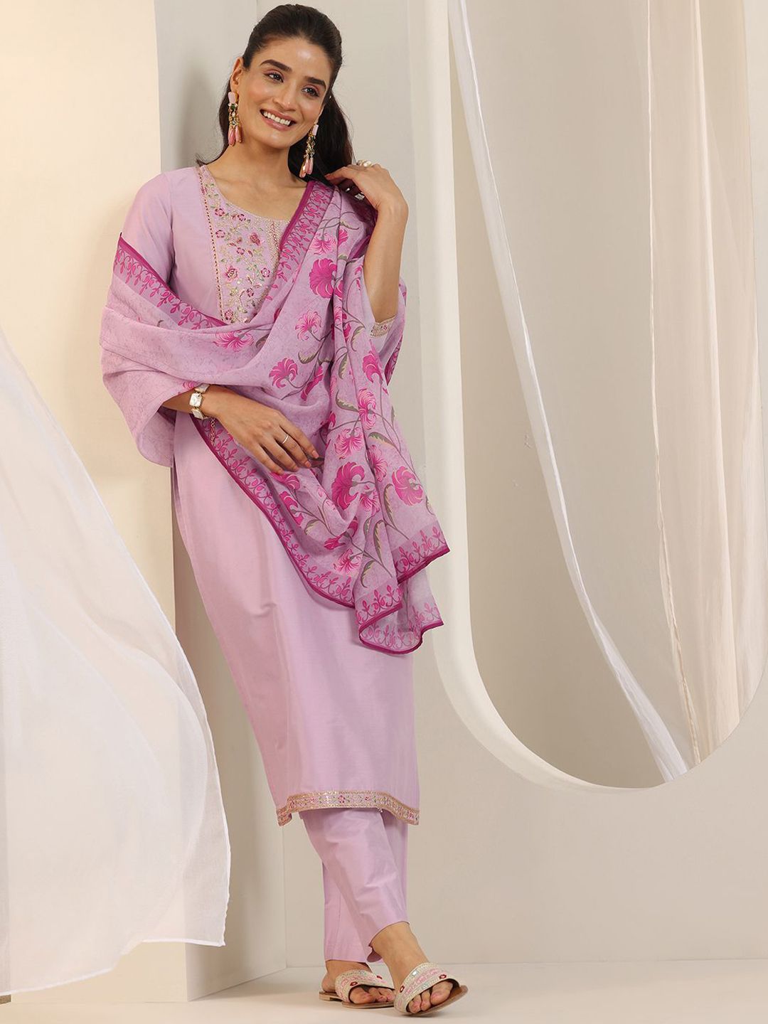 Libas Women Floral Yoke Design Regular Kurta with Trousers & With Dupatta-image-15