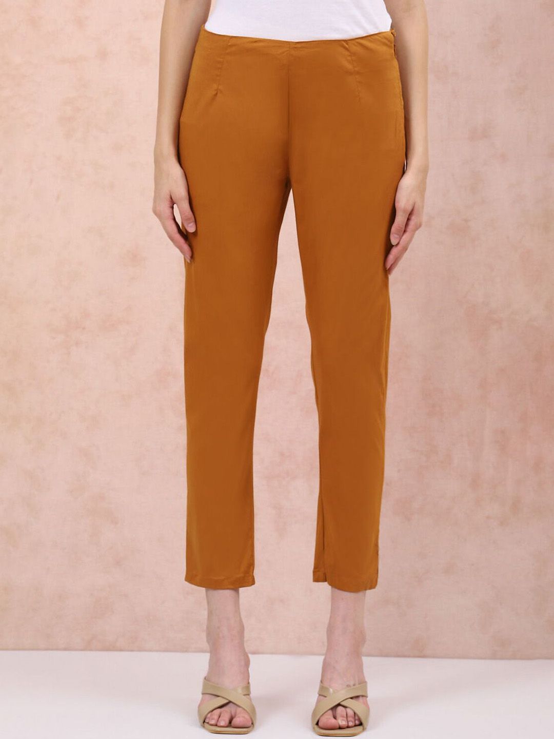 Rangriti Women Comfort Low-Rise Pleated Trousers-picture-43
