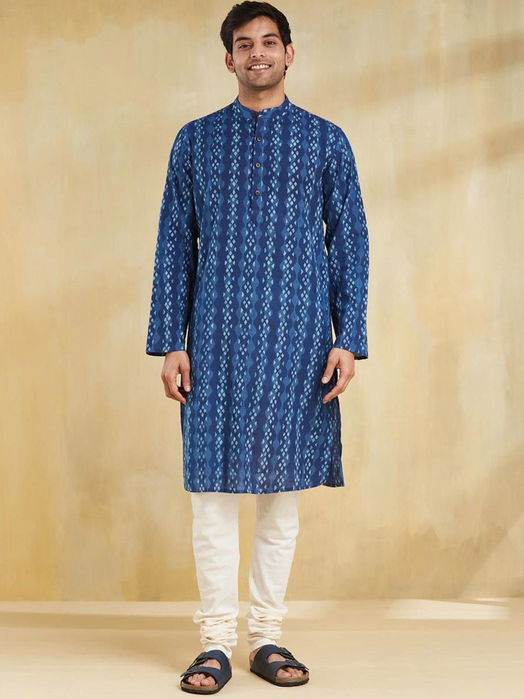 Fabindia Men Geometric Printed Thread Work Mandarin Collar Straight Kurta-picture-32