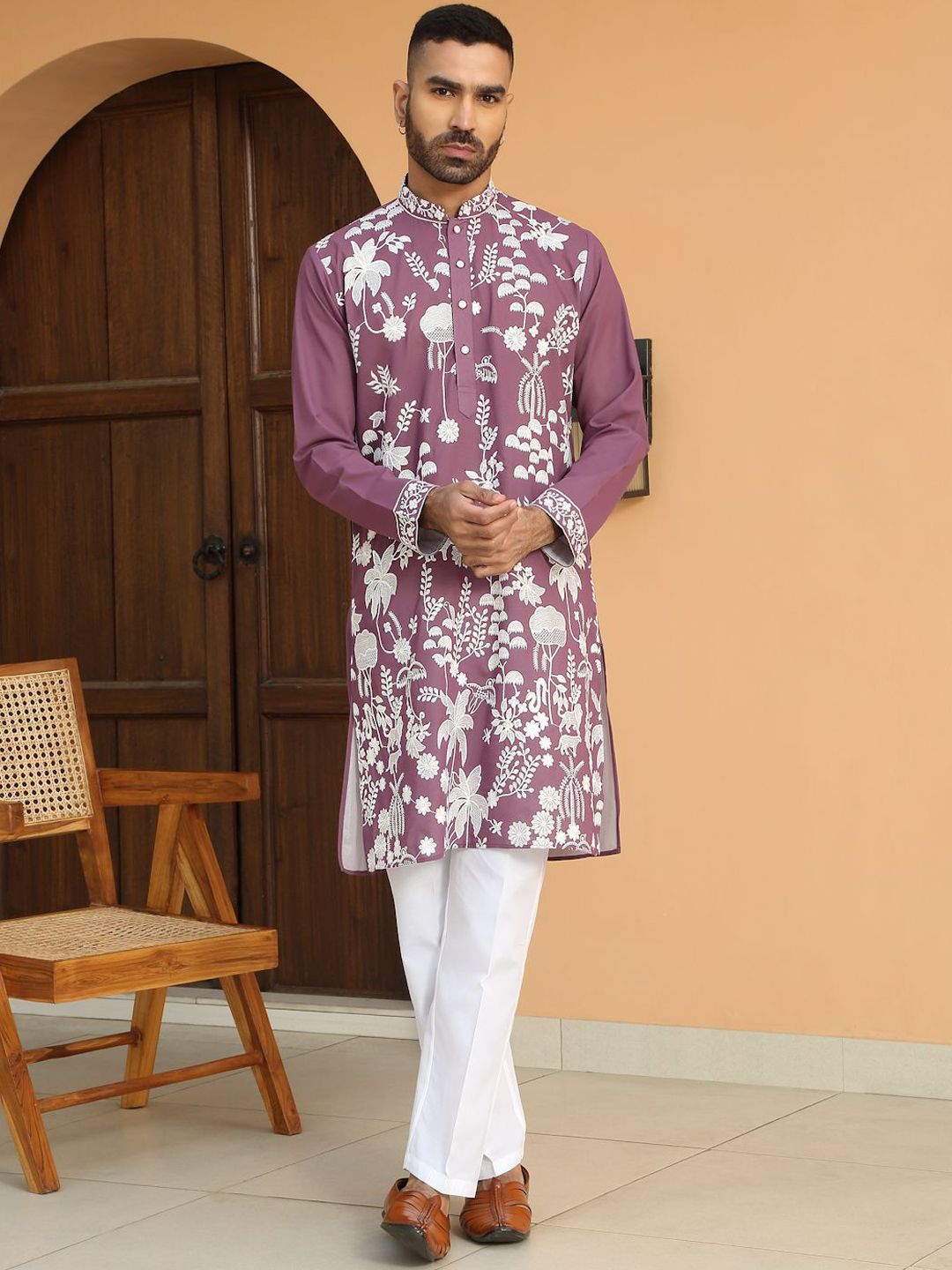KRAFT INDIA LUXE Men Ethnic Motifs Embroidered Regular Chikankari Kurta with Trousers-picture-16