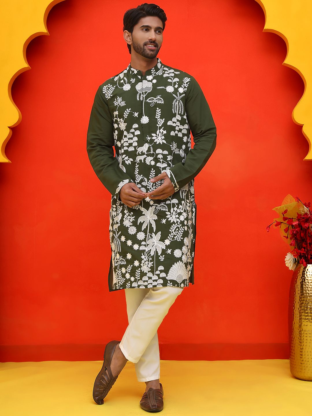Jompers Men Floral Embroidered Regular Chikankari Kurta with Pyjamas-picture-11