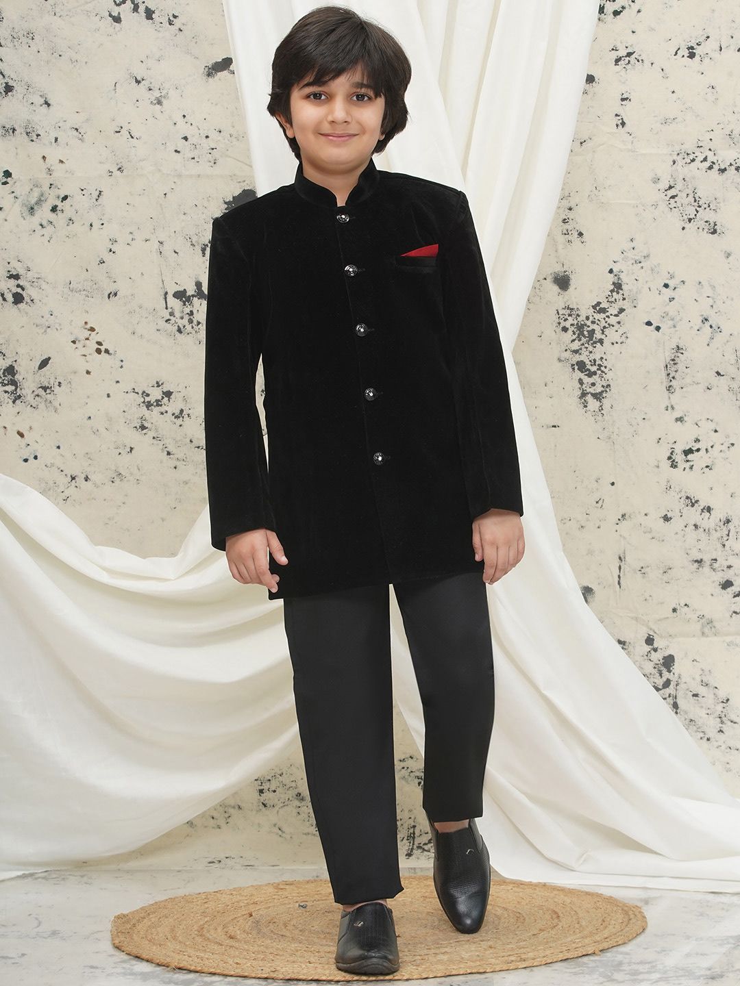 Aj DEZInES Black Velvet Full sleeves Solid Sherwani For Boys-picture-20
