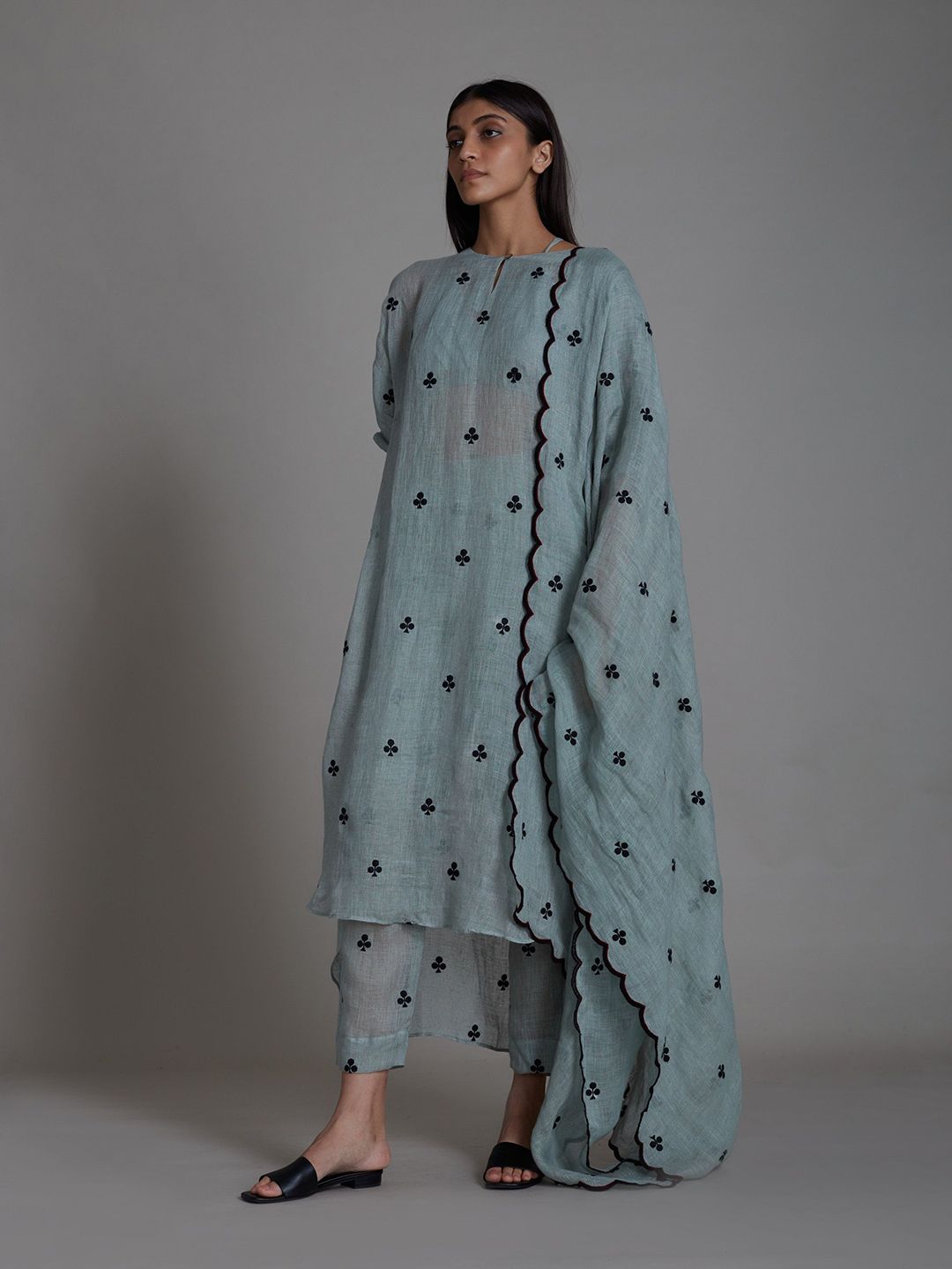 MATI Geometric Printed Round Neck Linen Straight Kurta With Trousers & Dupatta-picture-23