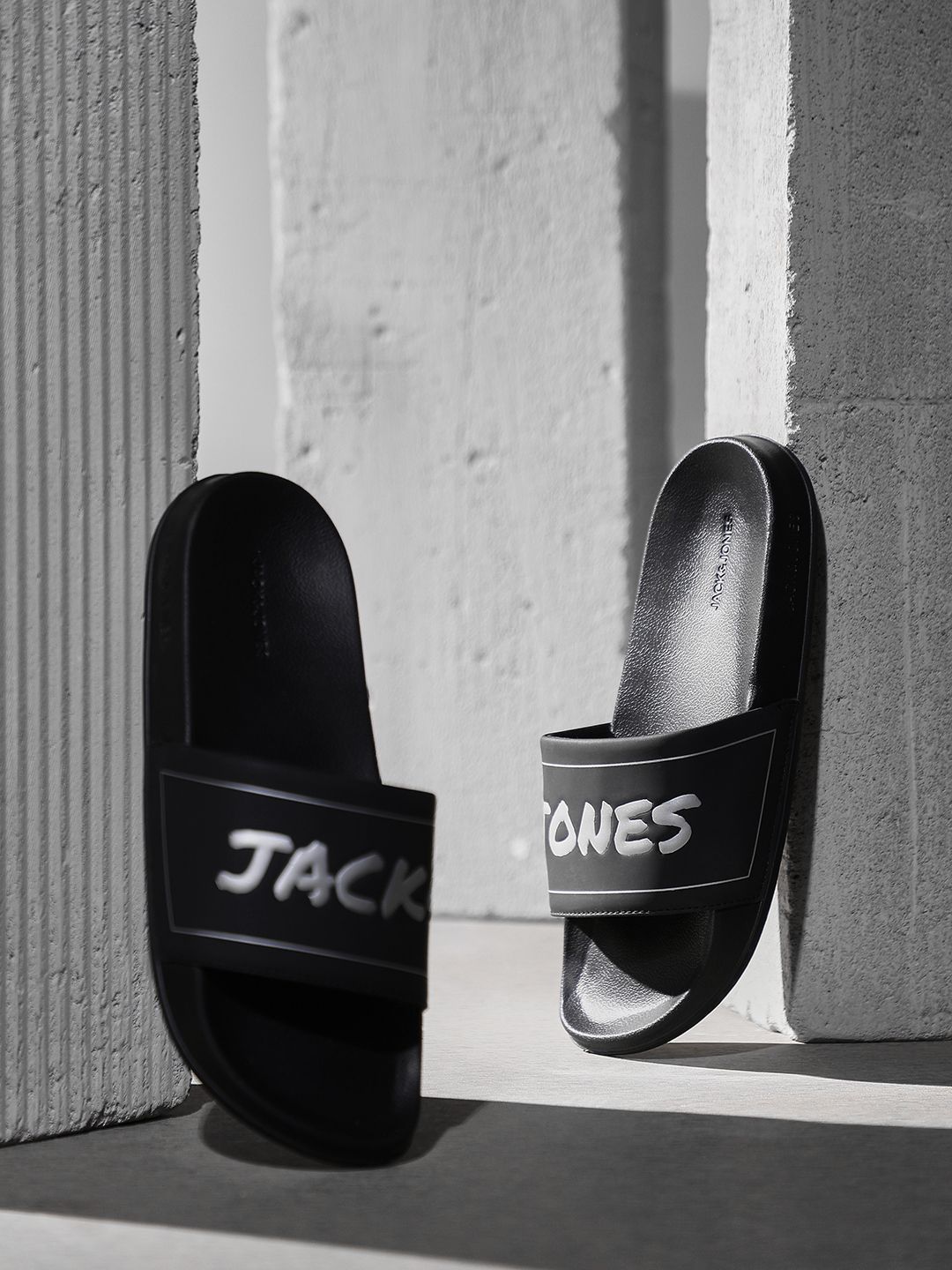 Jack & Jones Men Printed Sliders-image-45