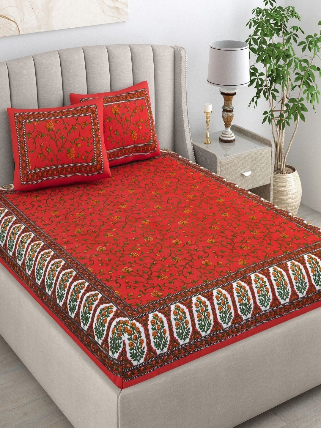 CHICERY Red & Green Floral 210 TC King Bedsheet with 2 Pillow Covers-image-35