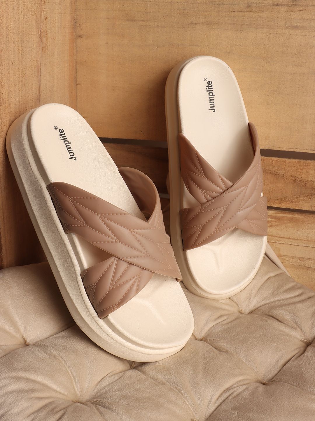 JUMPLITE Women Open Toe Flats-image-30