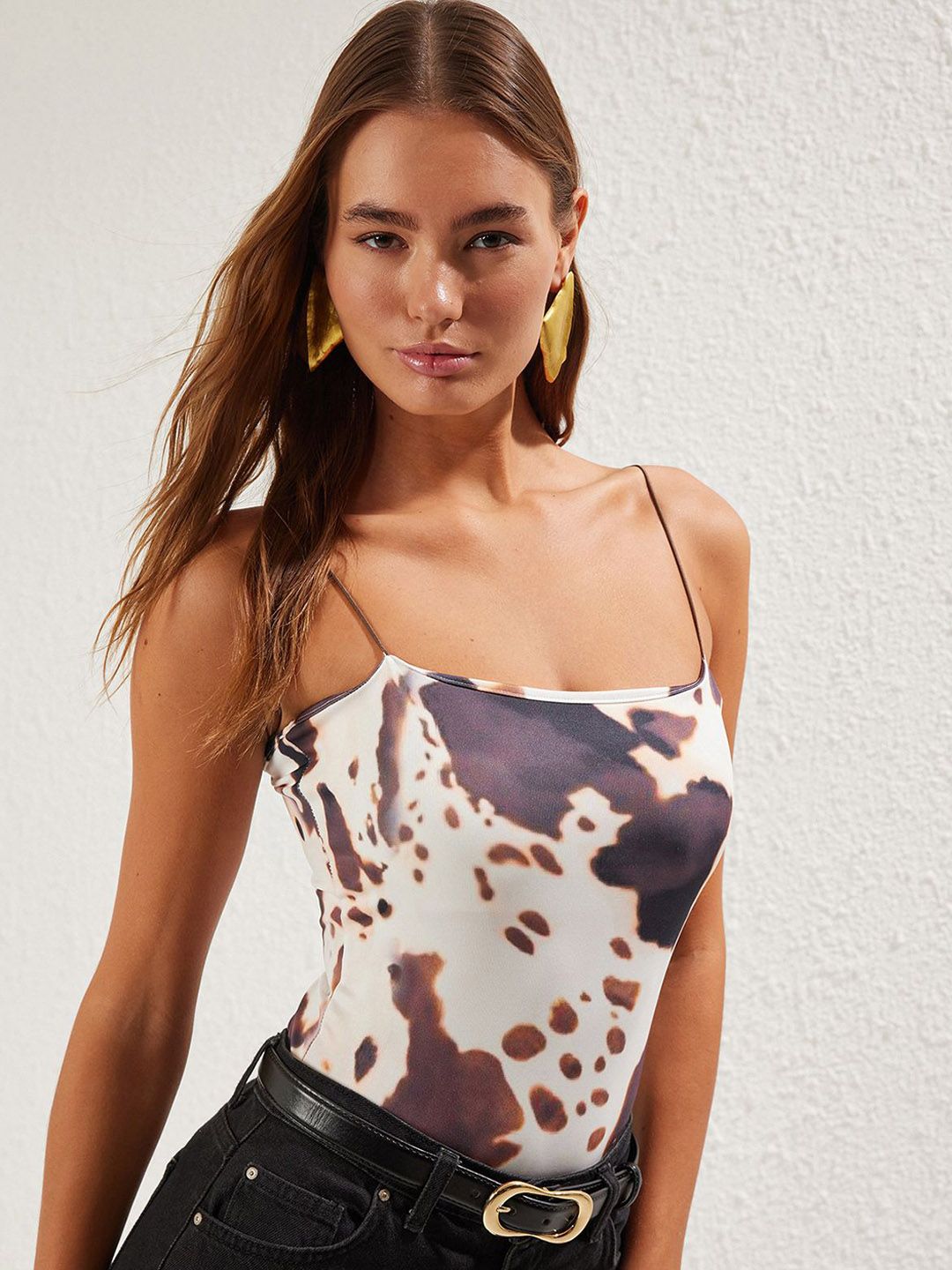 Trendyol Printed Shoulder Straps Bodysuit