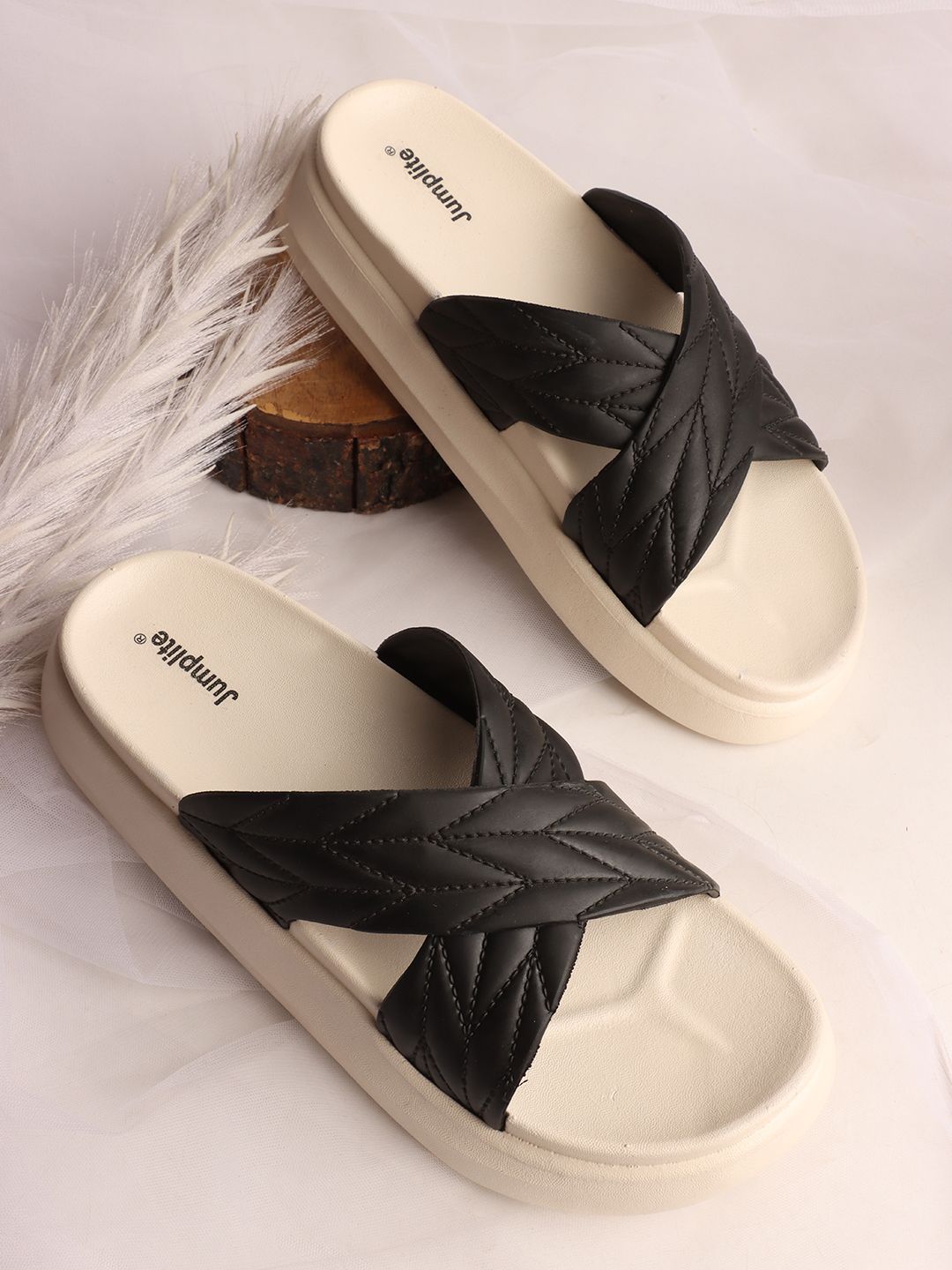 JUMPLITE Women Open Toe Flats-picture-31