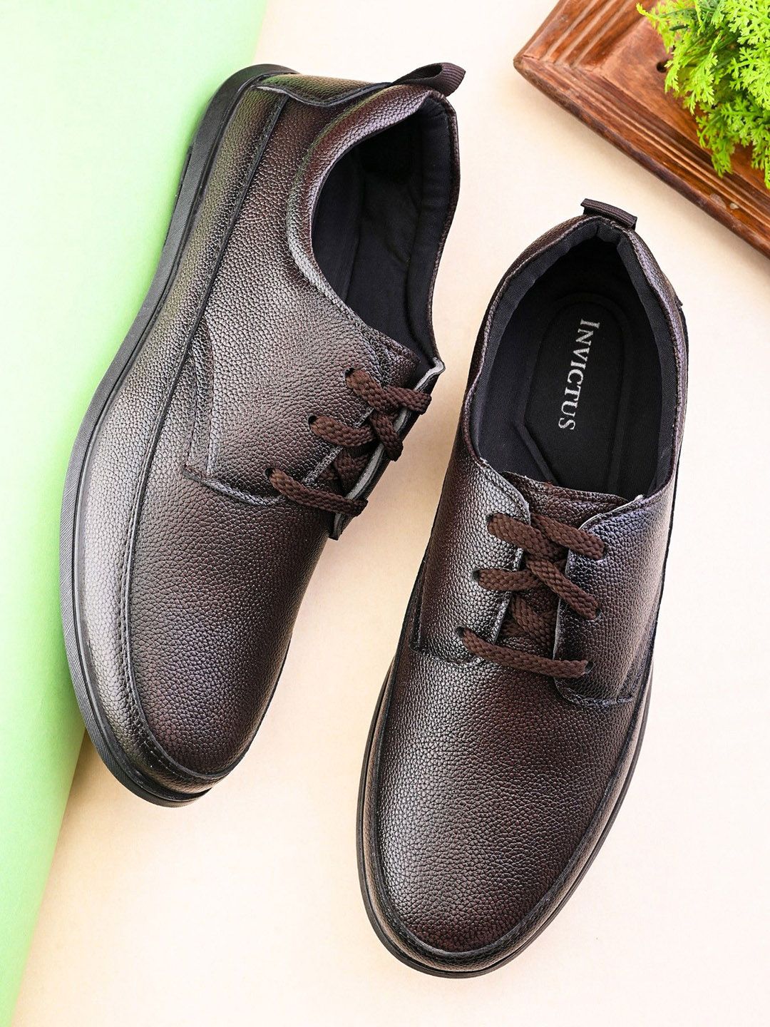 INVICTUS Men Textured Formal Derbys-image-31
