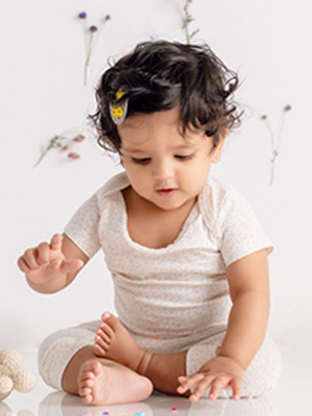 YK Girls Printed T-shirt with Trousers-picture-26