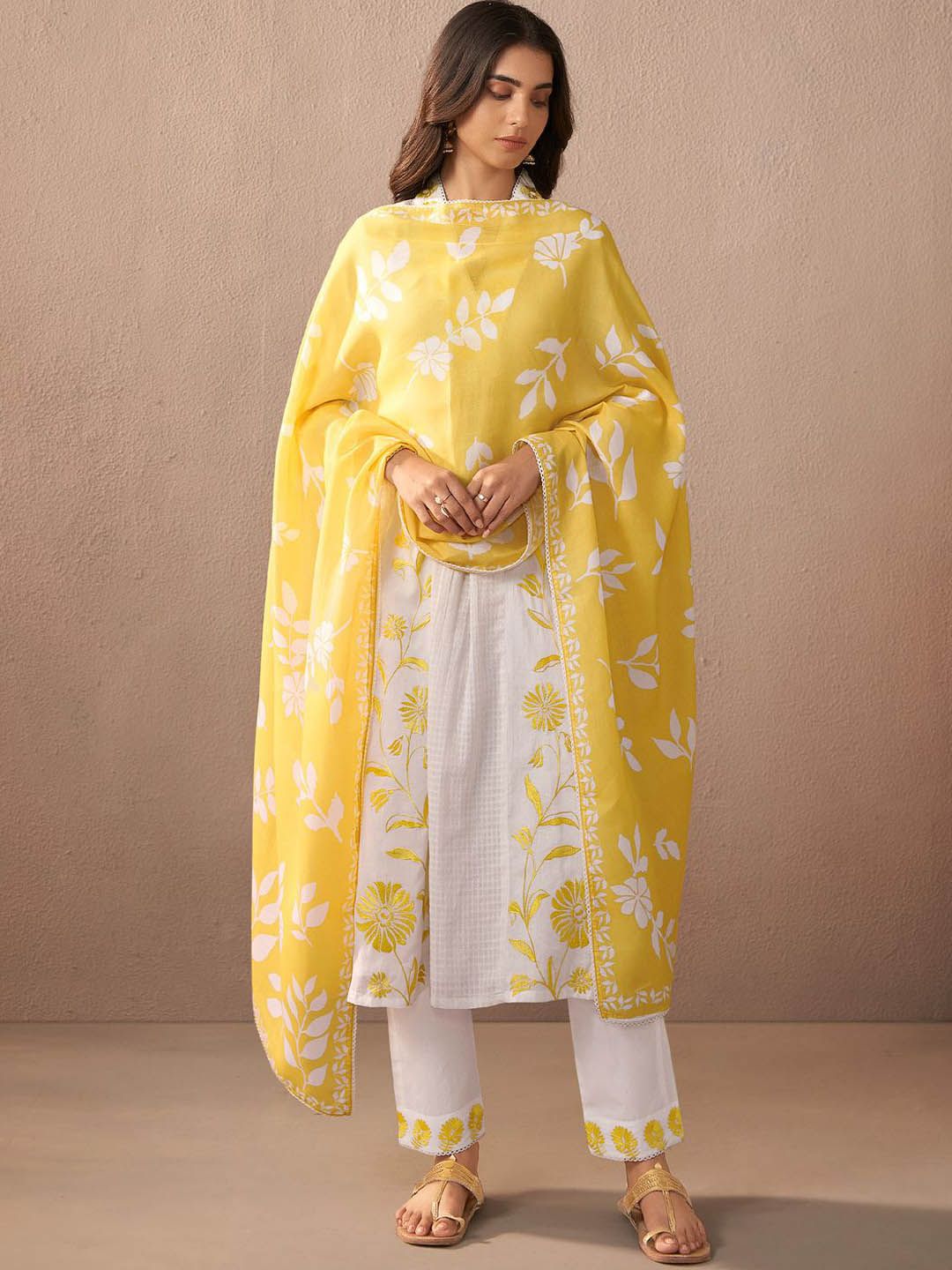 Indo Era Women Floral Embroidered Regular Thread Work Pure Cotton Kurta with Trousers & With Dupatta