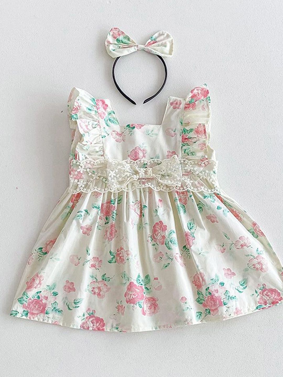 LULU & SKY Floral Print Flutter Sleeve A-Line Dress-picture-36