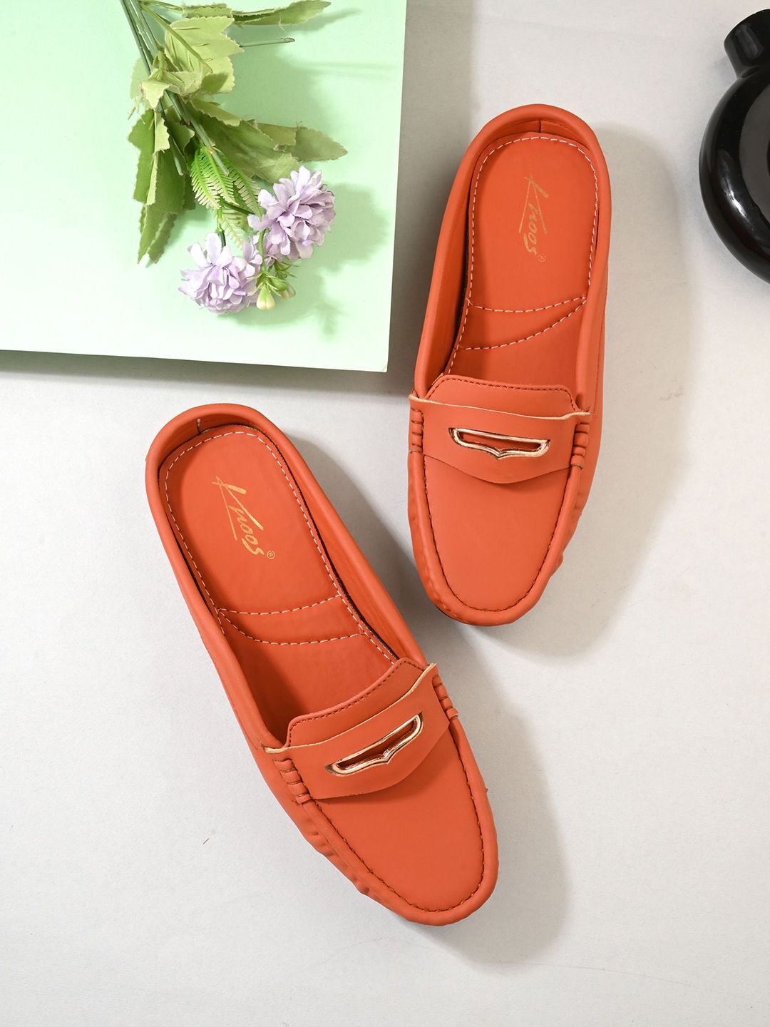 knoos Women Clogs-picture-8