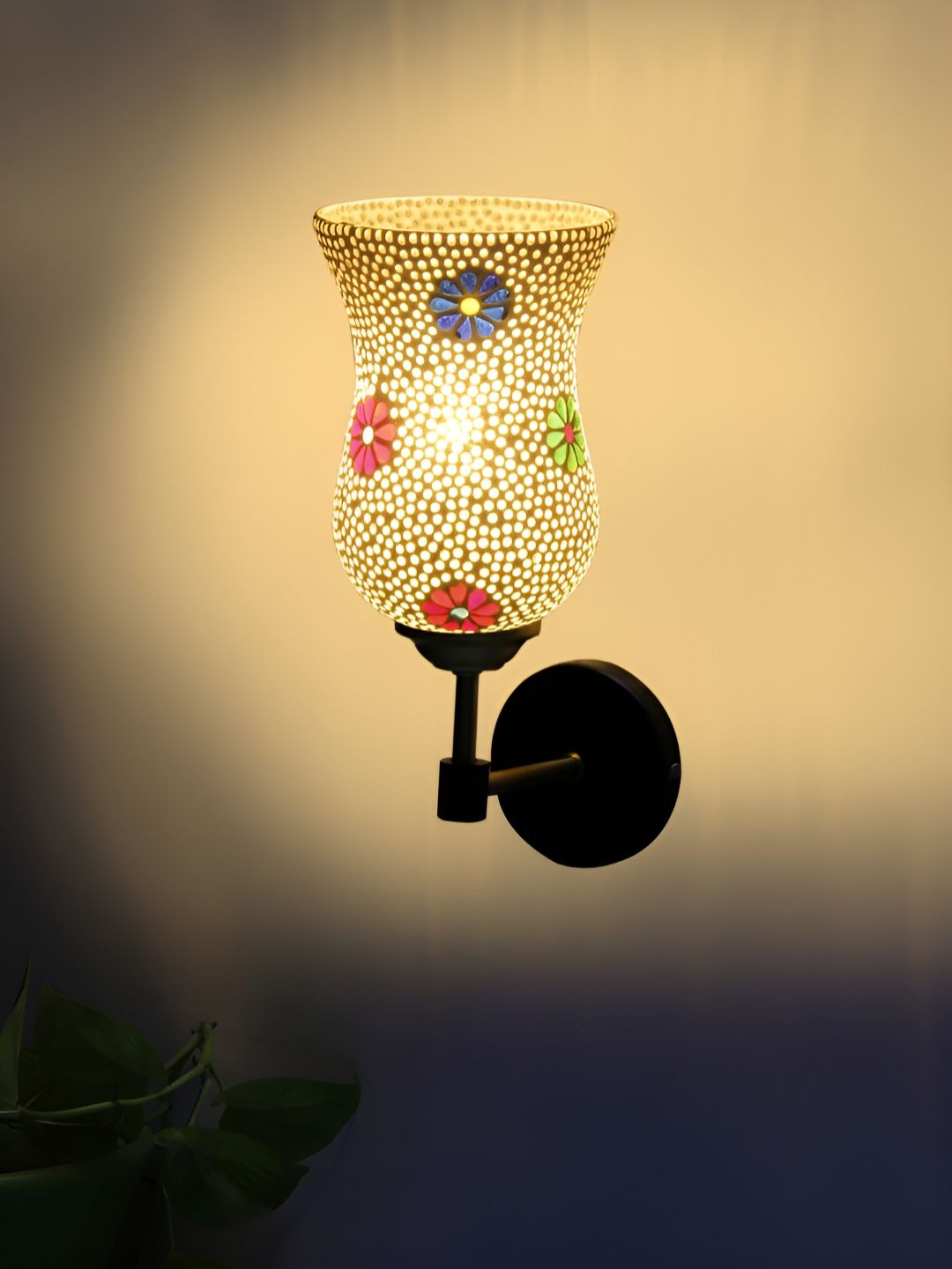 Devansh White & Red Textured Metal Traditional Abstract Shaped Shaped Wall Lamp-picture-10