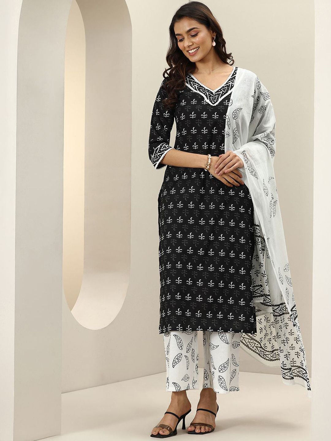 Libas Women Ethnic Motifs Printed Regular Kurta with Palazzos & With Dupatta-picture-31