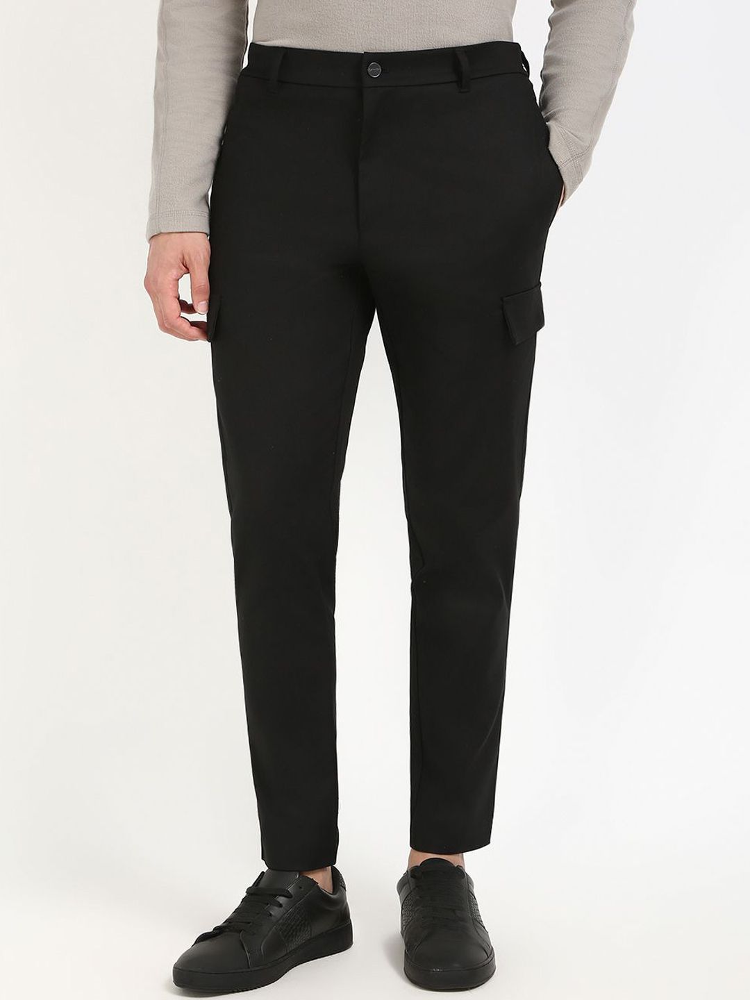 Calvin Klein Jeans Men Relaxed-Fit Mid-Rise Cargos-picture-18