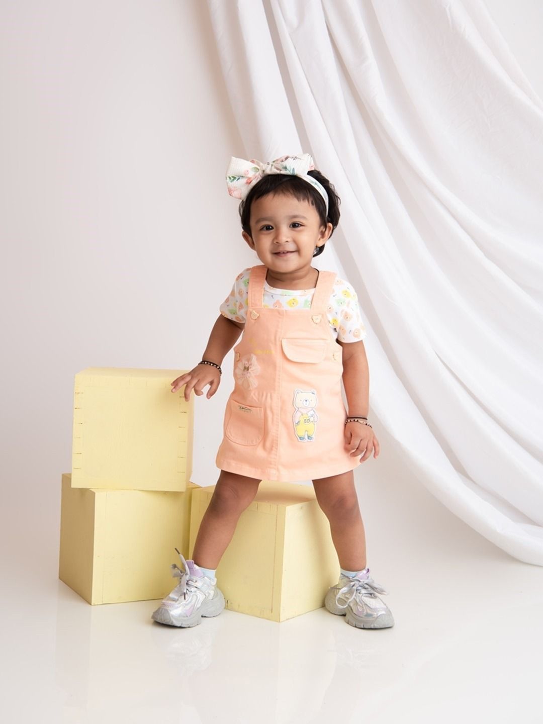 Babys Day Infant Girls Bear Printed Pure Cotton Dungaree With Half Sleeve Top & Brief-picture-33