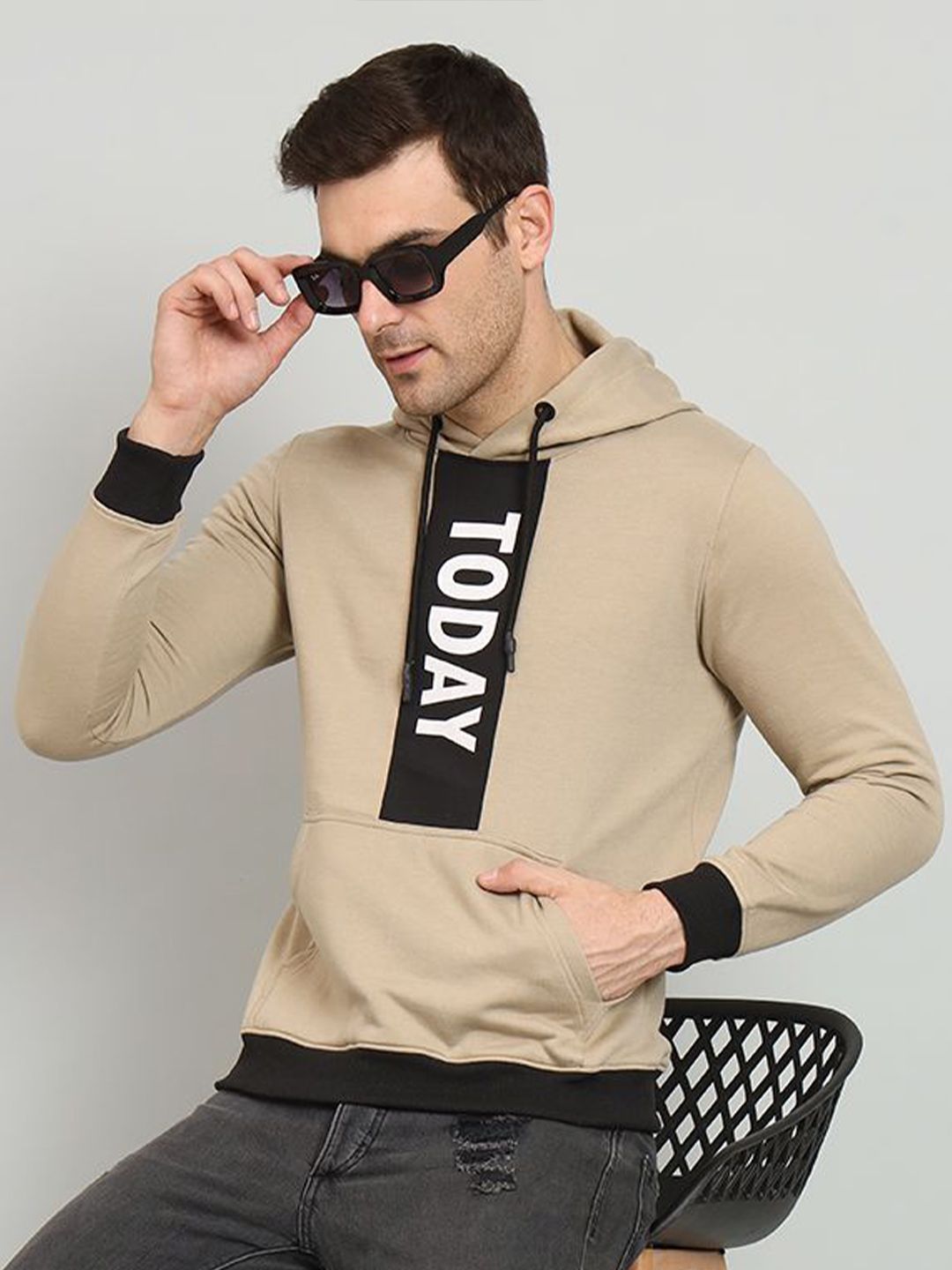 OGEN Men Graphic Printed Sweatshirt-picture-51