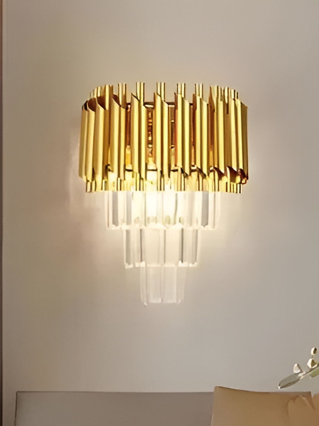KINIS Gold-Toned & White Textured Metal Abstract Shaped Shaped Wall Lamp-image-32