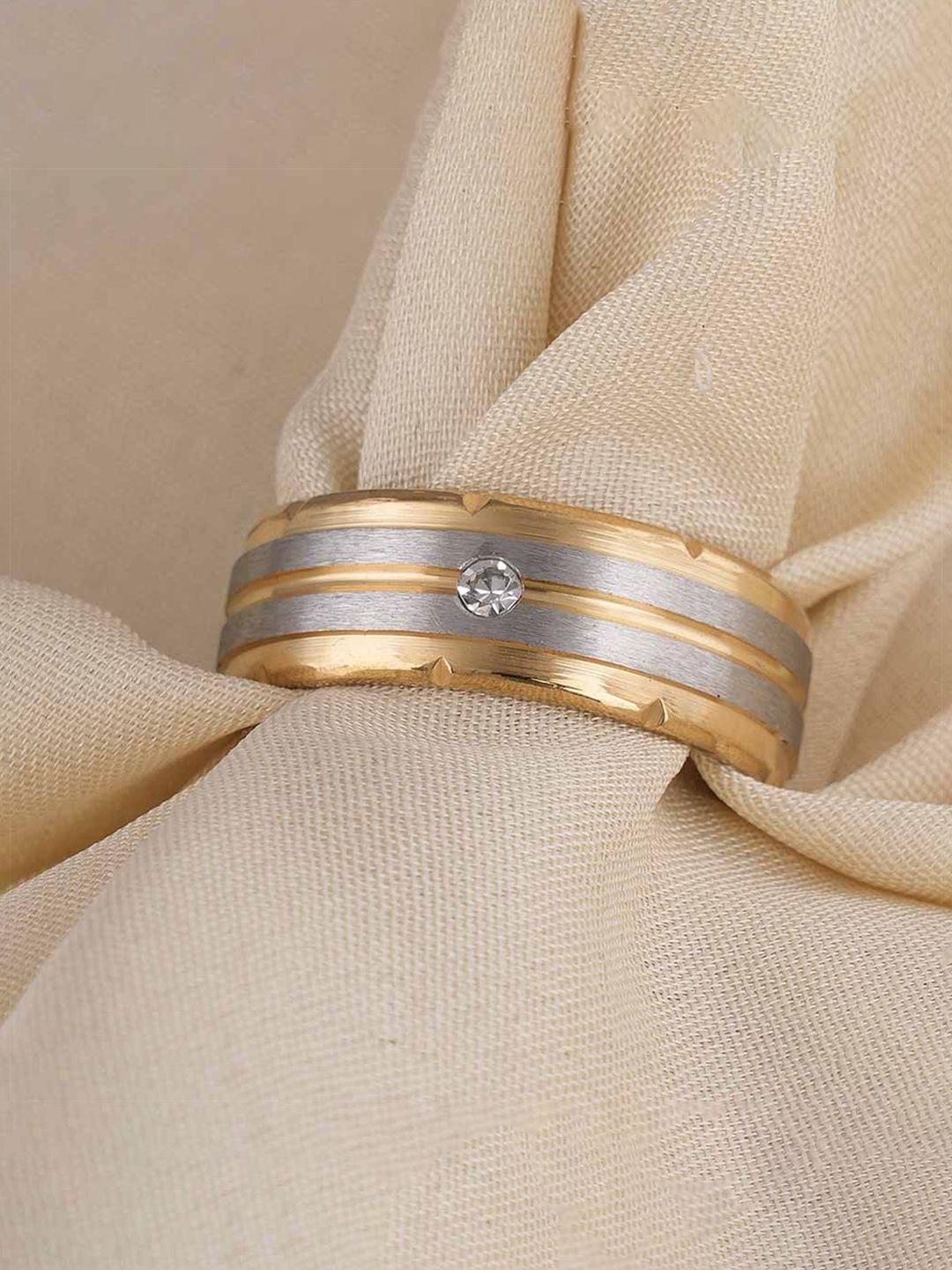 PALMONAS Men Splendid Gold Plated Silver Waterproof & Anti-Tarnish Band Ring