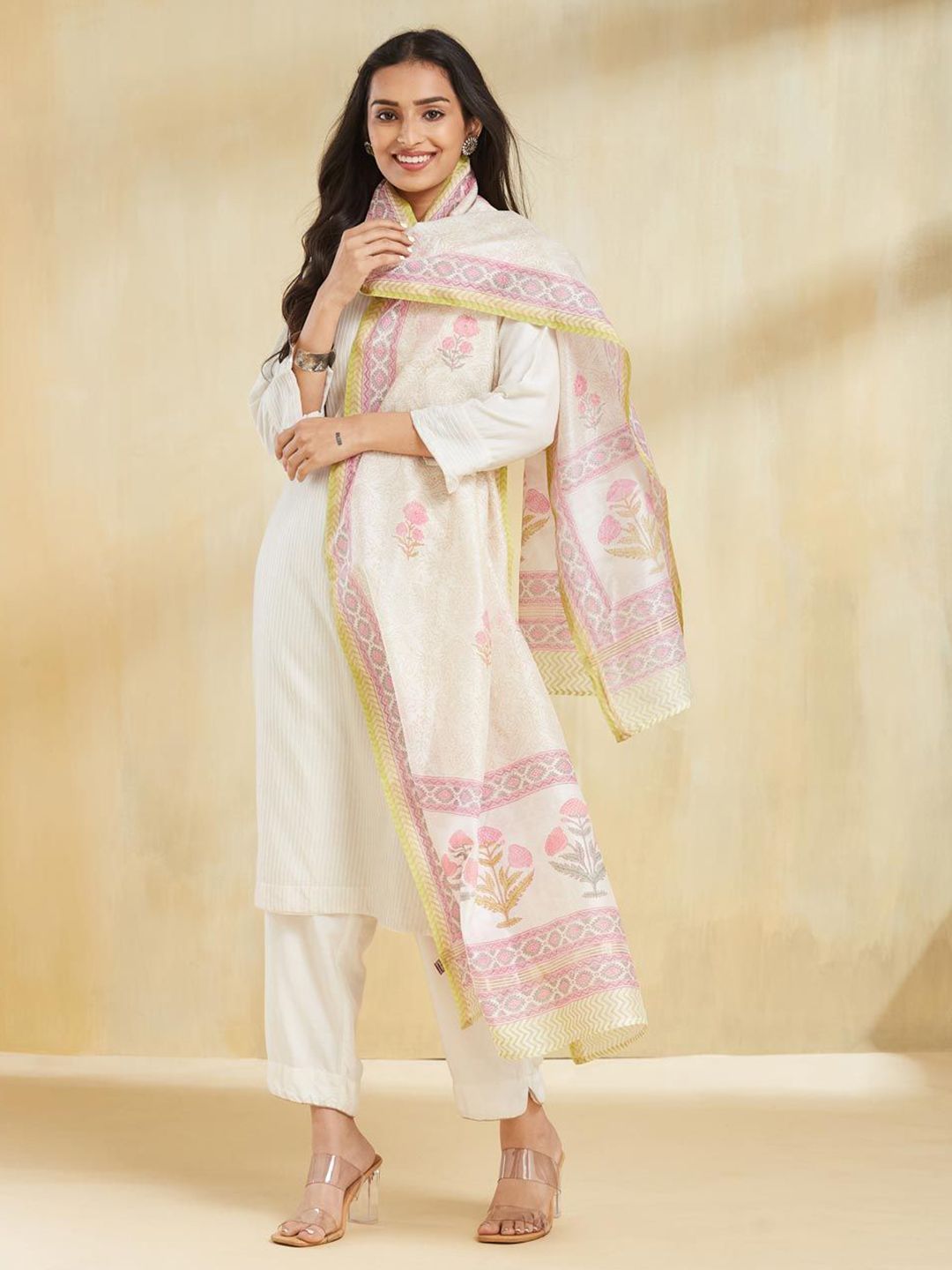 Fabindia Floral Printed Cotton Silk Dupatta-picture-42