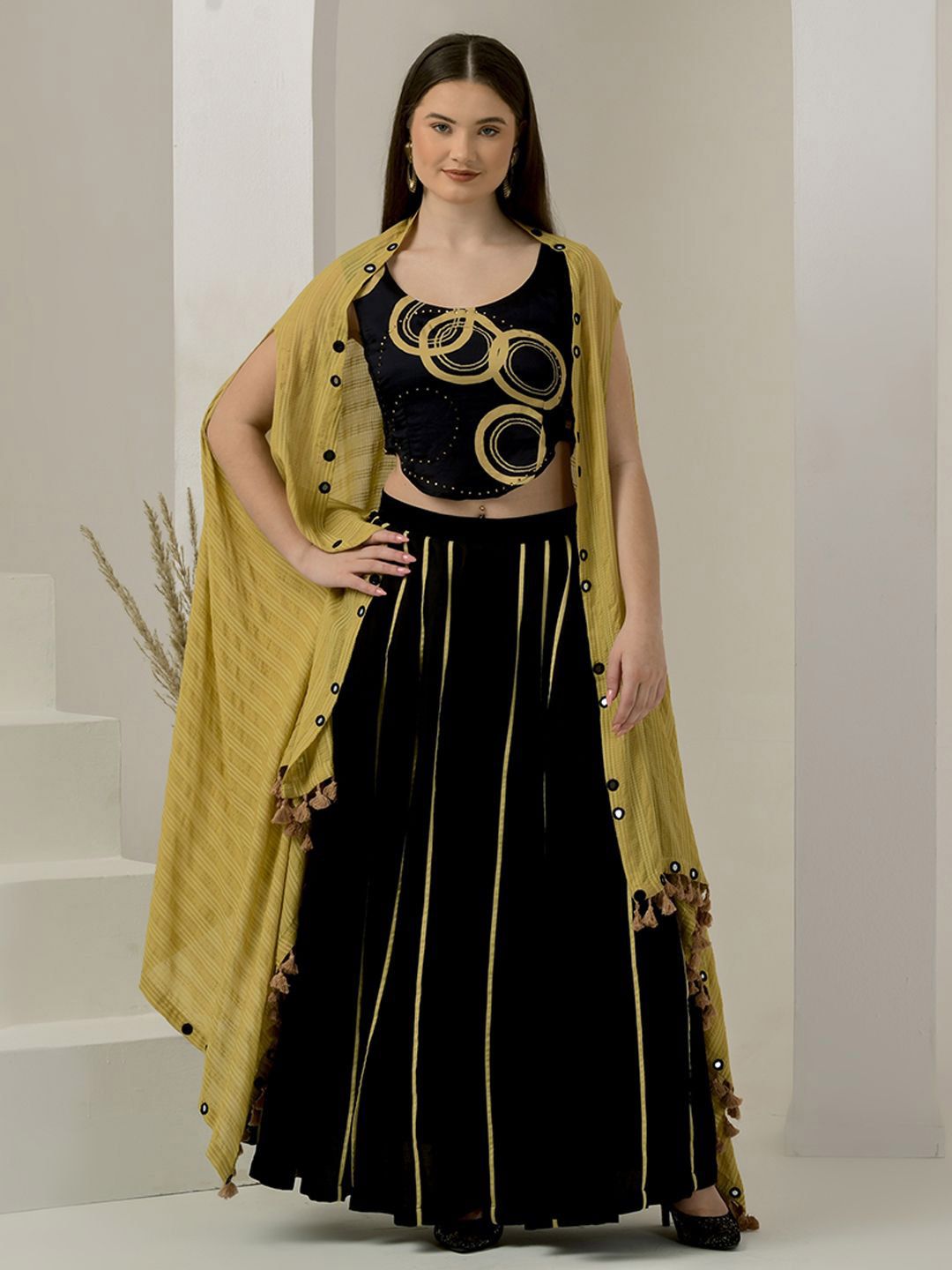 First Resort by Ramola Bachchan Women Embroidered Longline Shrug-picture-45