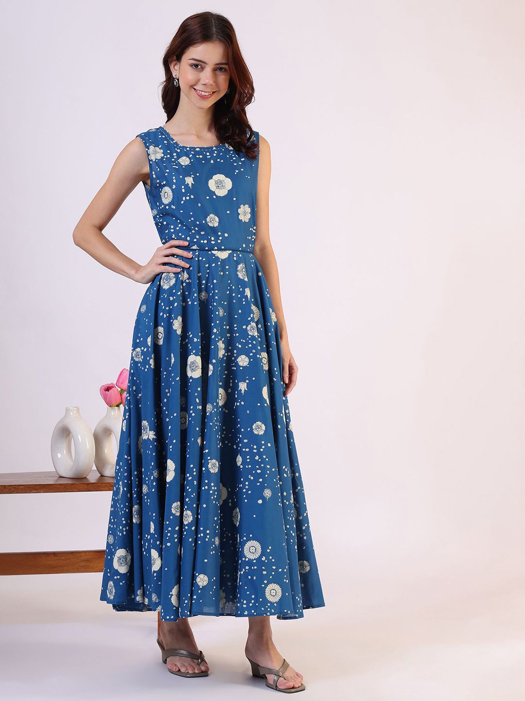 Floral Maxi Dress in Lightweight Cotton Blend main image 1