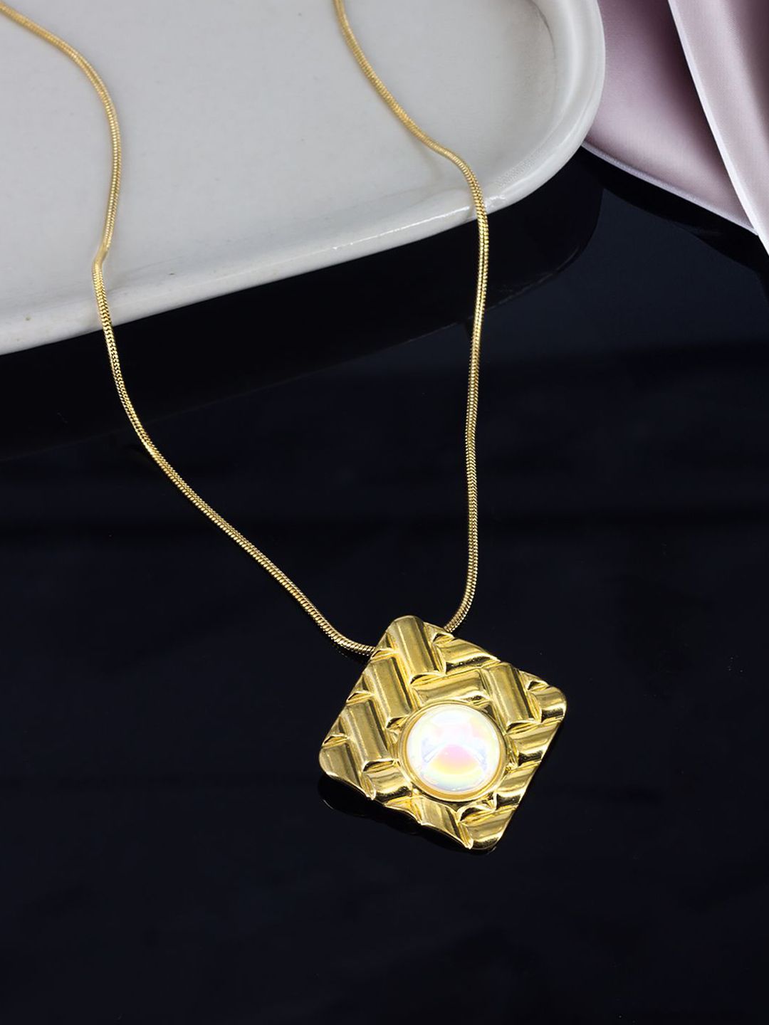 PRIVIU Gold-Plated Contemporary Pendants With Chains-picture-43