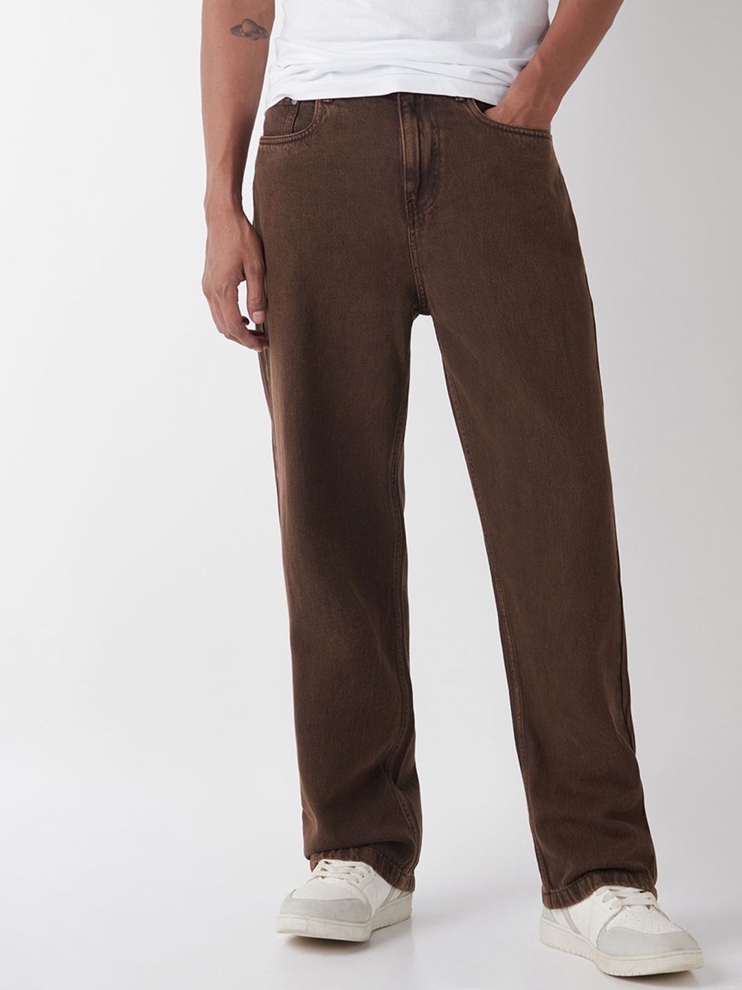 Bewakoof Men Straight Fit High-Rise Light Fade Jeans-picture-39