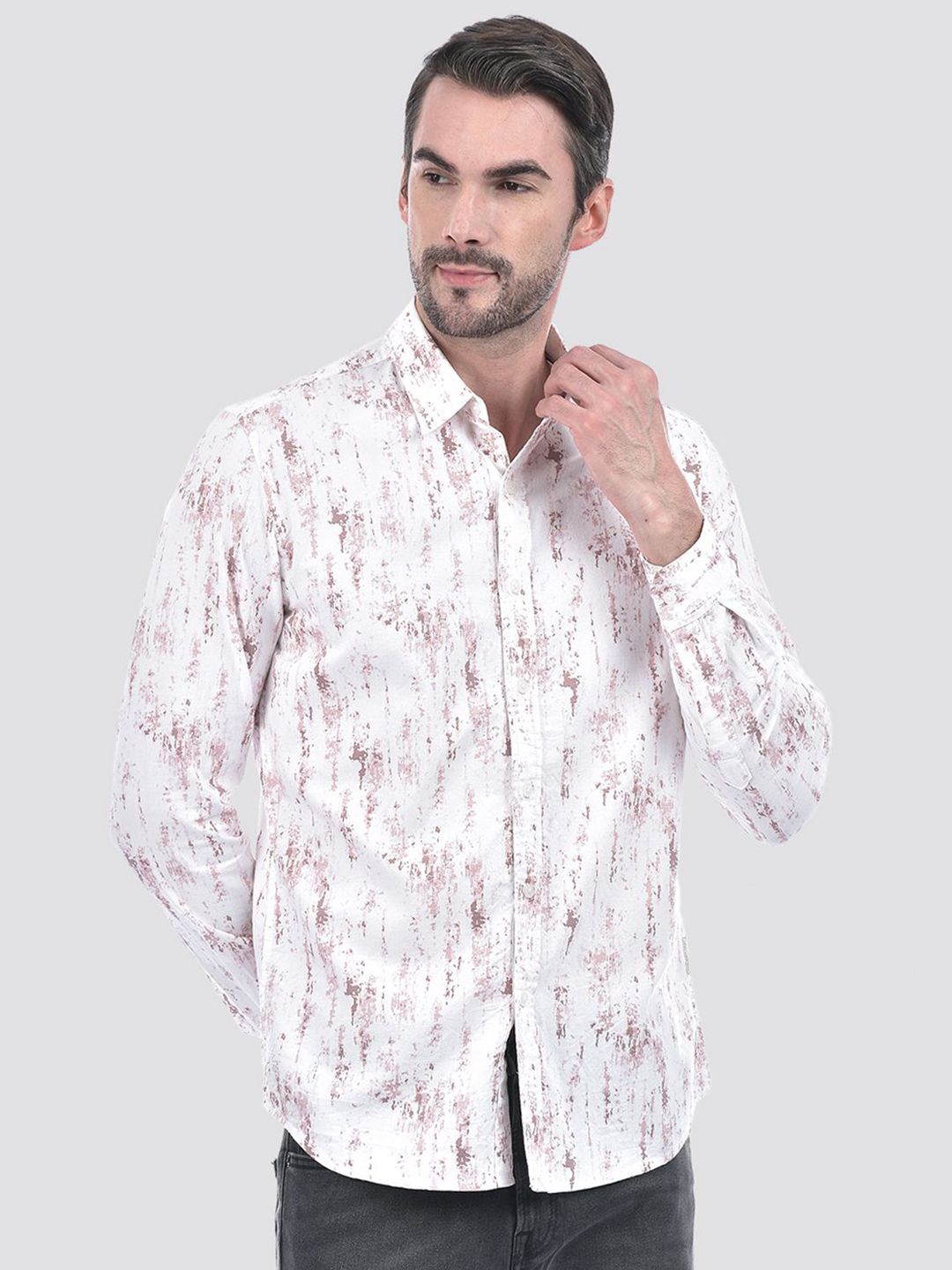 Numero Uno Men Spread Collar Abstract Printed Cotton Casual Shirt-picture-40