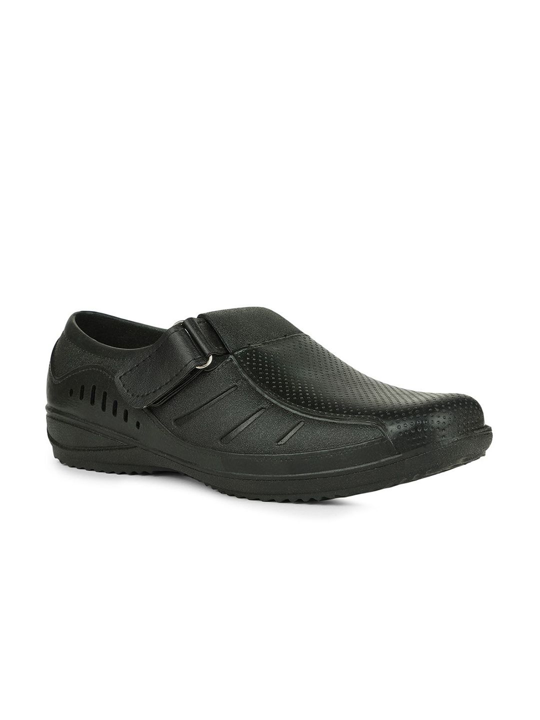 Bata Men ComfortableShoe-Style Sandals With Breathable Design for All-Day Comfort-image-46