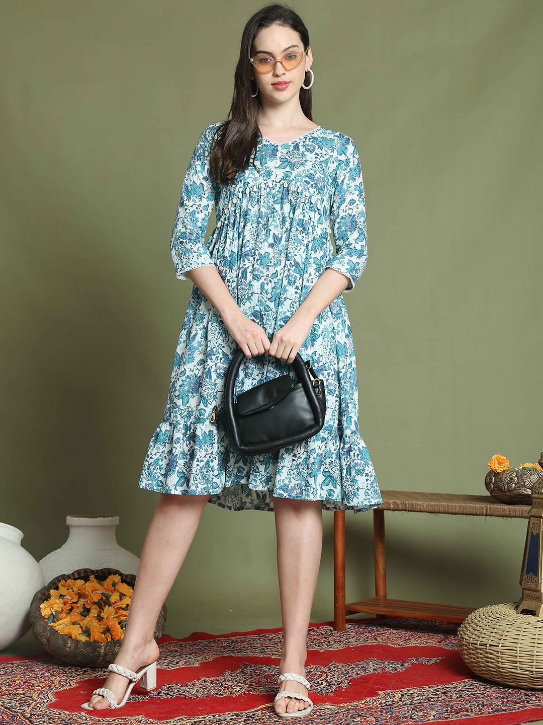 my dress up darling mangabuddy Dress-Up 11: Amazon.co.uk: Shinichi Fukuda: 9781646092475: Books style:dress only pattern_Porcelain Blue Gingham Mini Dress
