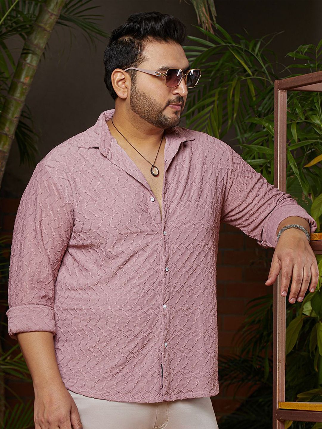 Instafab Plus Men Comfort Oversized Fit Spread Collar Textured Casual Shirt-picture-19