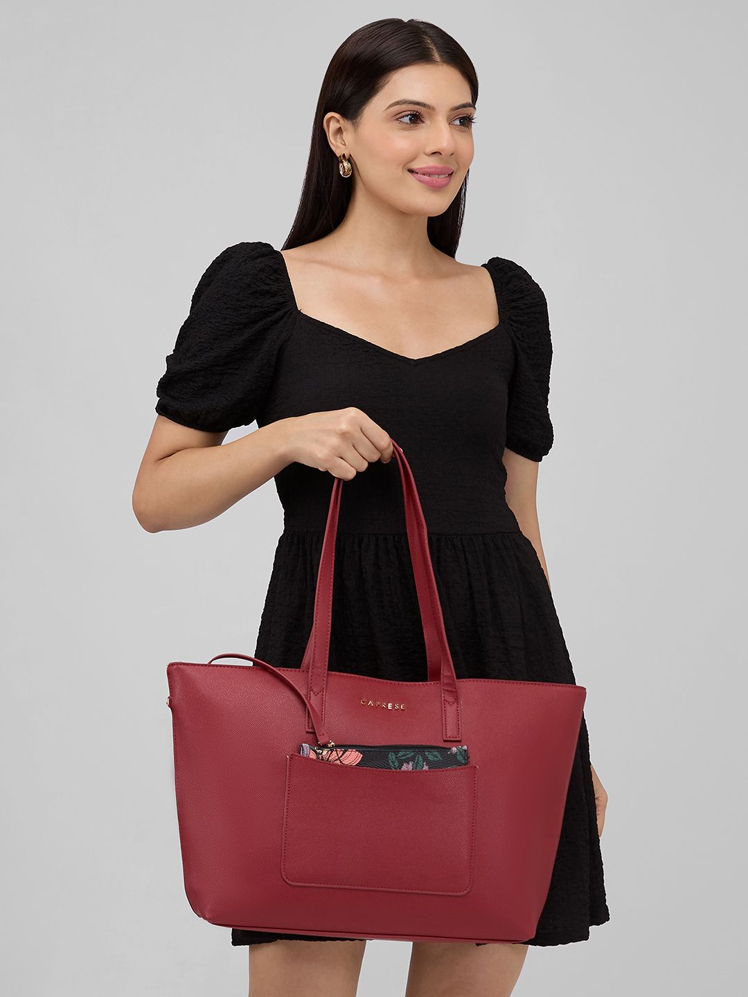Caprese Structured Shoulder Bag With Floral Print Pouch-picture-20