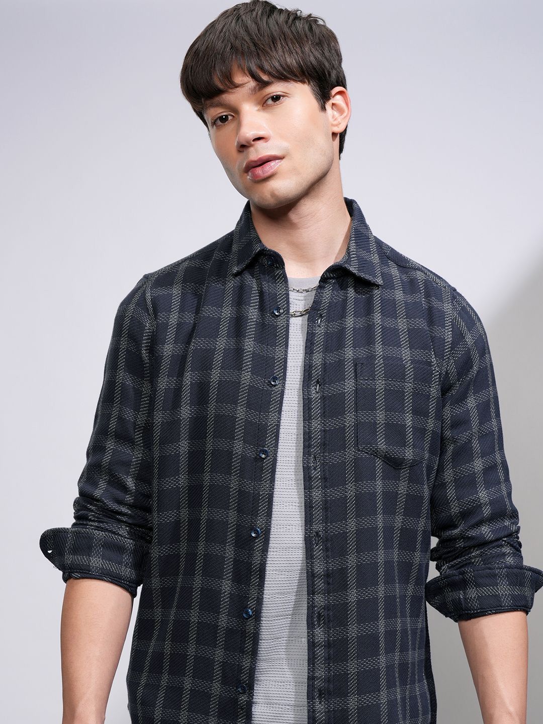 HIGHLANDER Men Spread Collar Checked Cotton Casual Shirt-picture-43