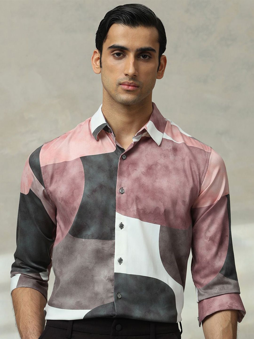 Mufti Men Slim Fit Spread Collar Abstract Printed Formal Shirt-picture-21