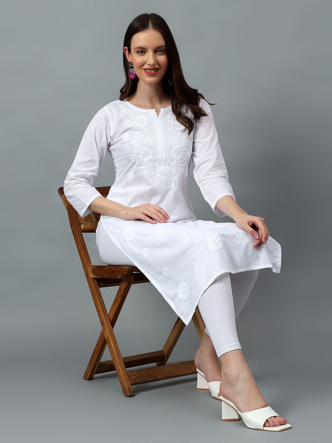 NAZAQAT ETHNIC INDIA Cotton Women Chikankari Embroidered Kurta-picture-22