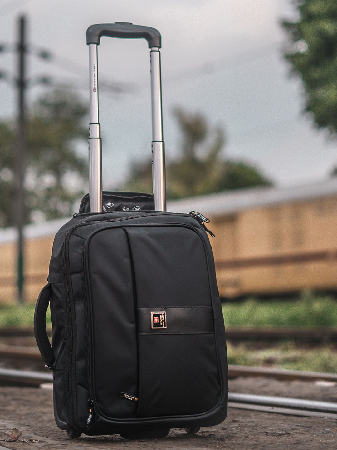 SWISS MILITARY Unisex Laptop Soft-Sided Trolley Briefcase With Rain Cover-picture-39