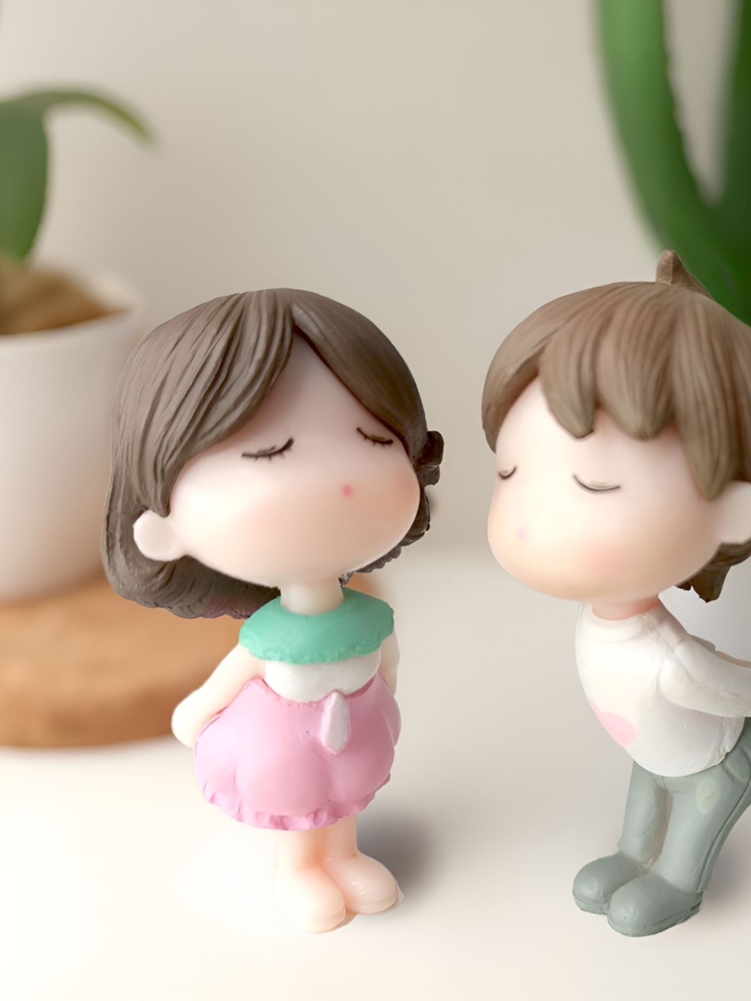 Special You 3Pcs White & Pink Ceramic Kissing Couple Showpieces-image-30