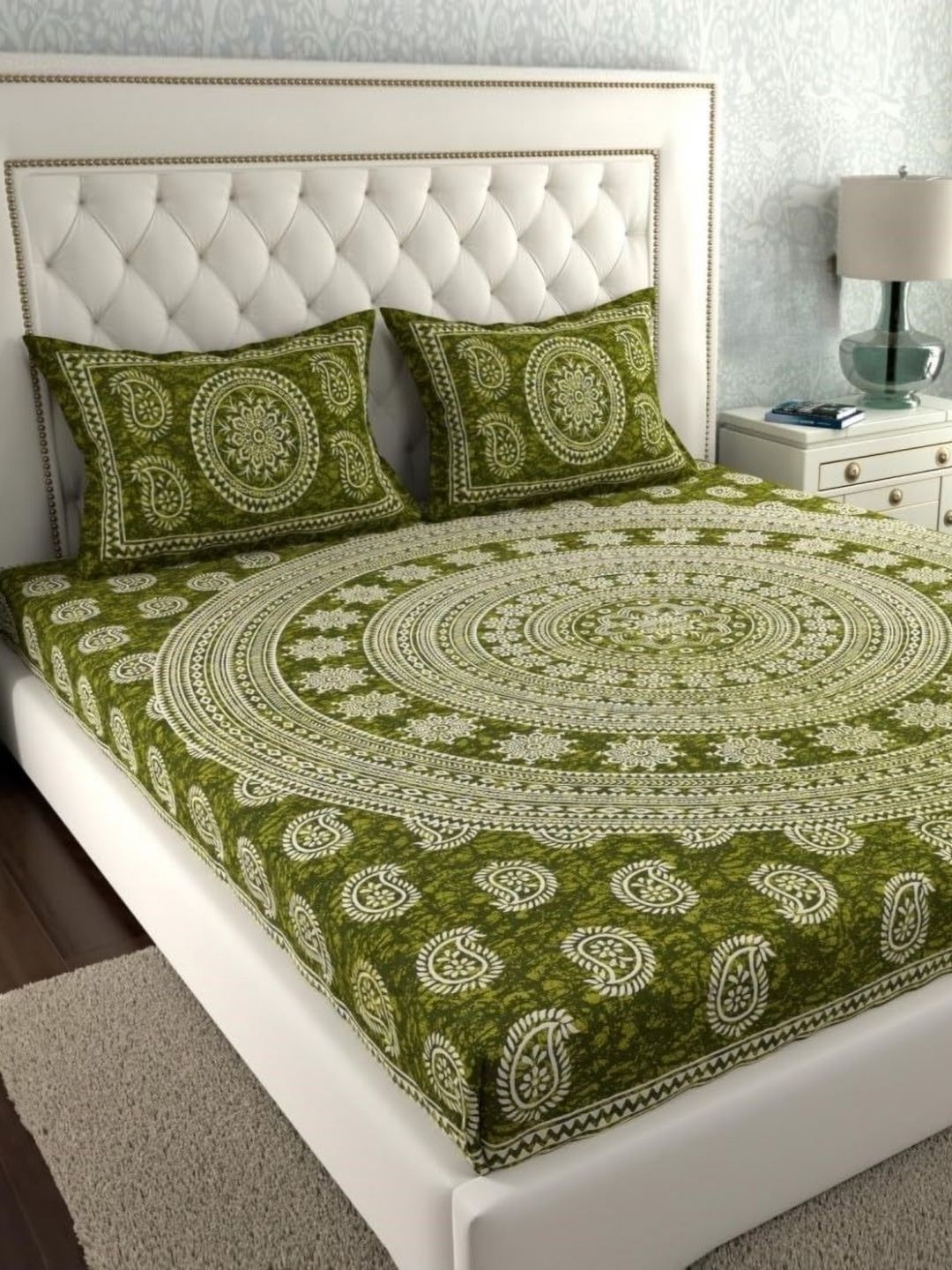 MAGICAL Green And White Floral Printed 104 TC Queen Bedsheet Set-picture-1