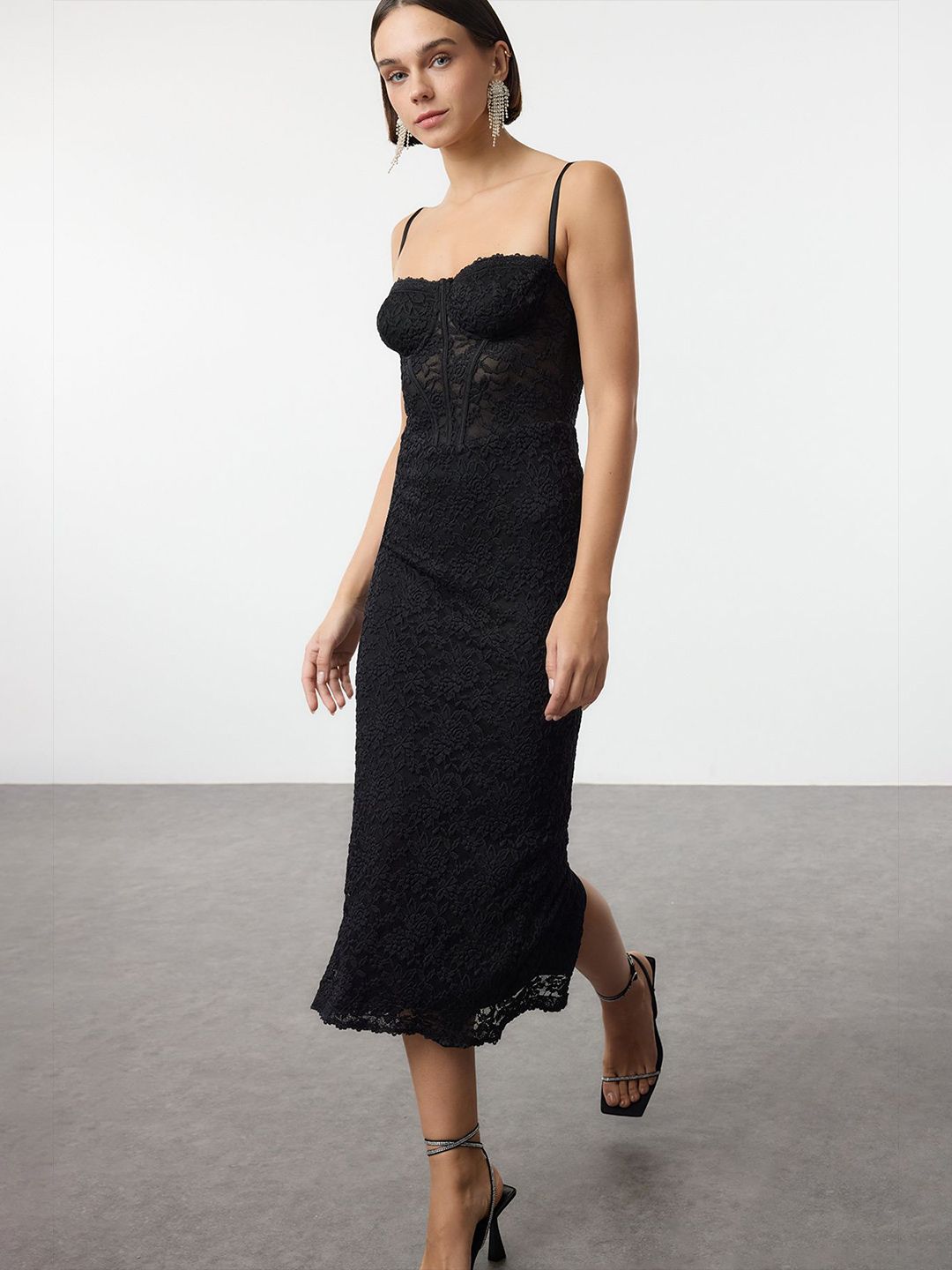 Trendyol Bodycon Midi Dress view 2