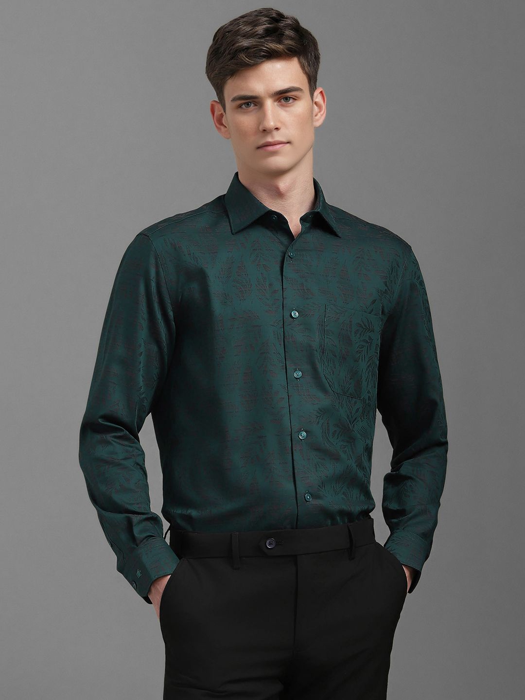 Louis Philippe Men Classic Slim Fit Spread Collar Floral Printed Cotton Formal Shirt-picture-25